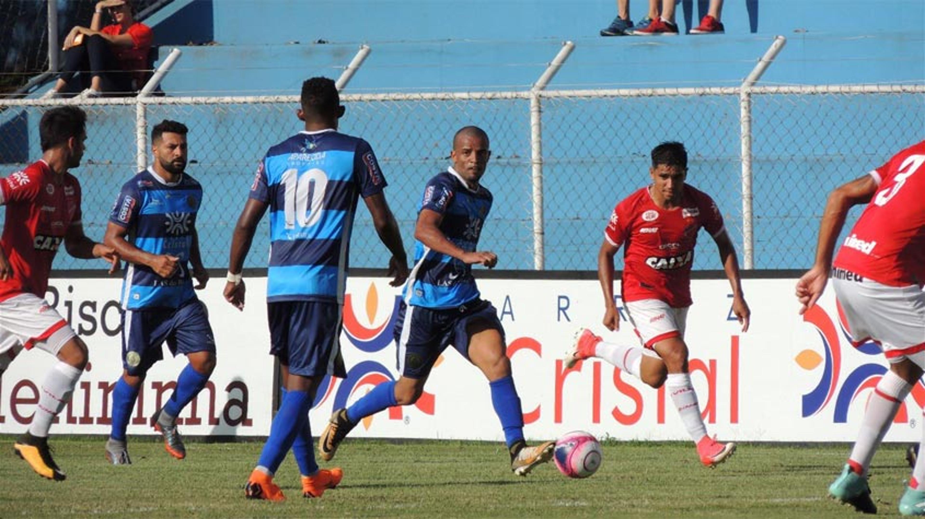 Aparecidense e Vila Nova não saem do zero no 1º da semifinal do Goiano