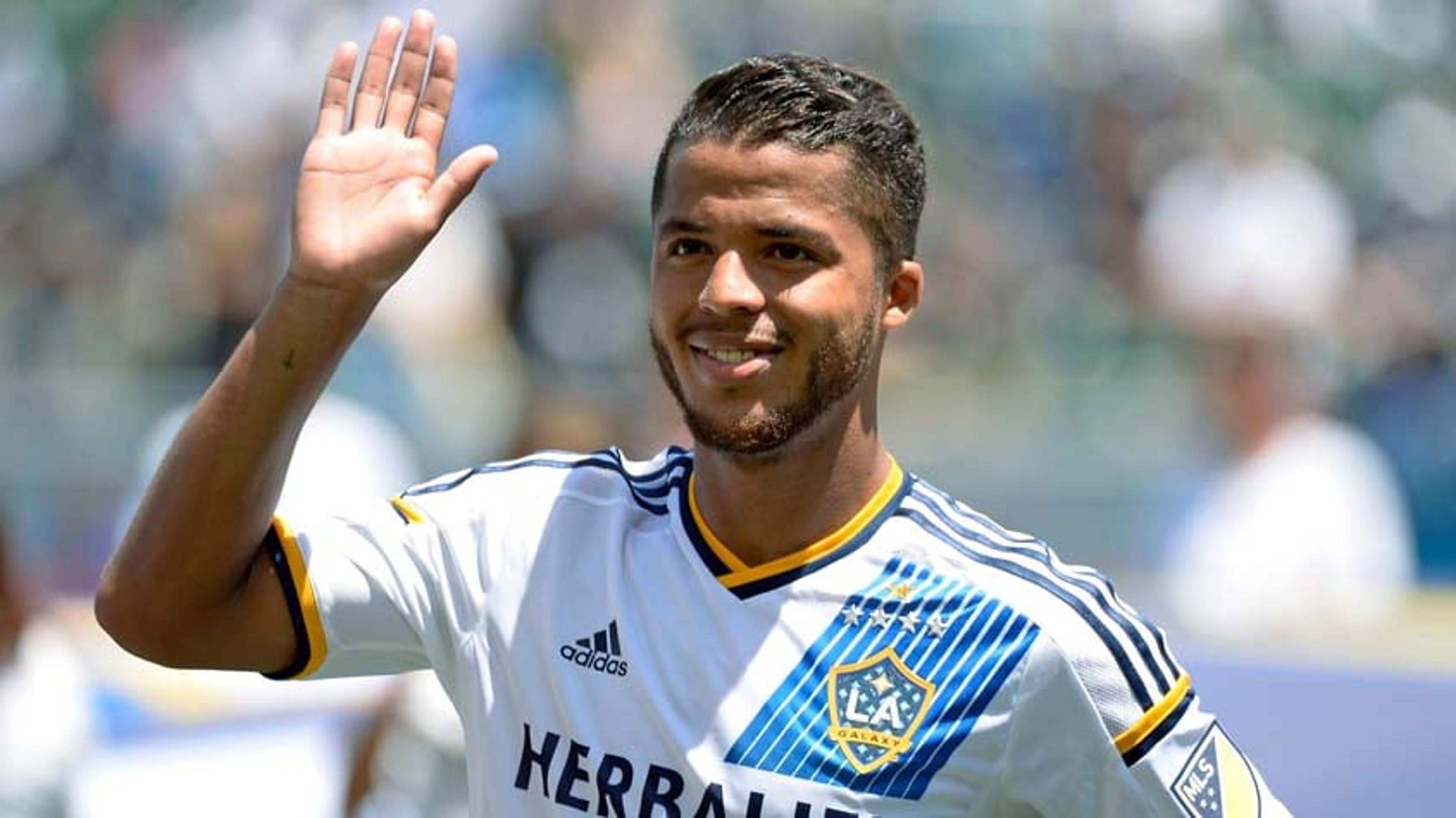 Ex-Barça, Giovani dos Santos pode trocar o futebol por nova carreira; confira