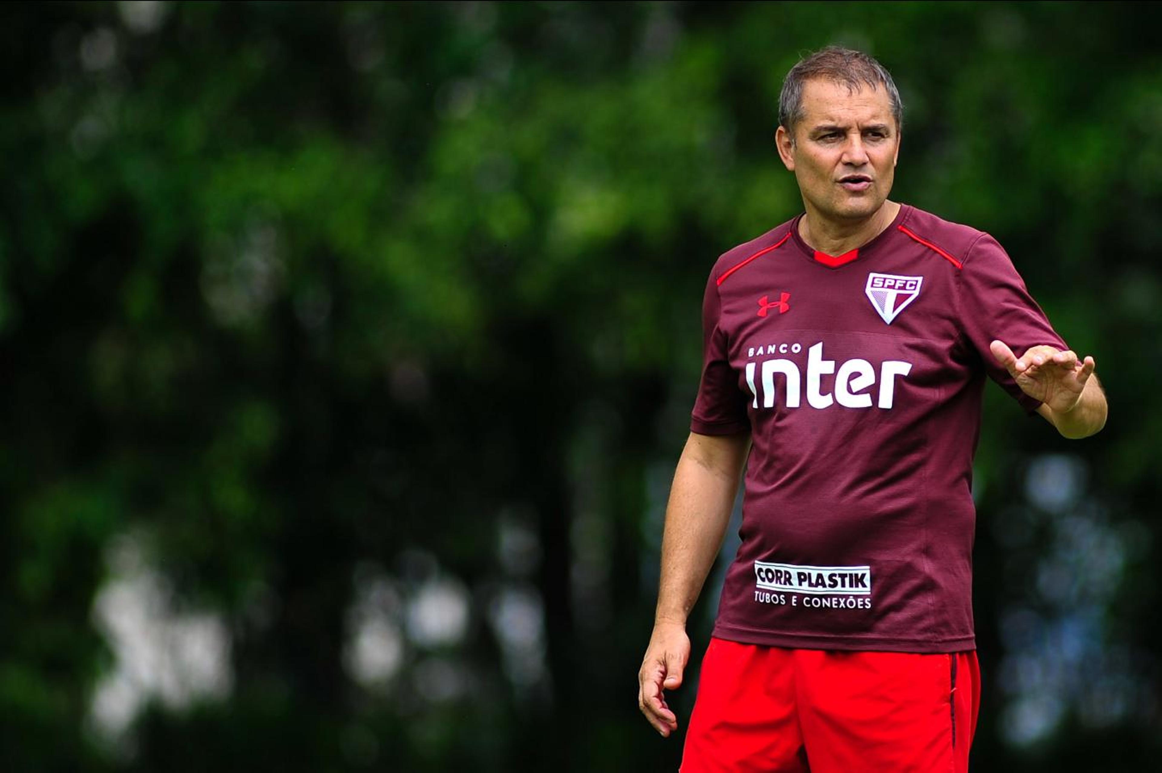 Sem medo de desarmar e finalizar: as estatísticas do São Paulo de Aguirre