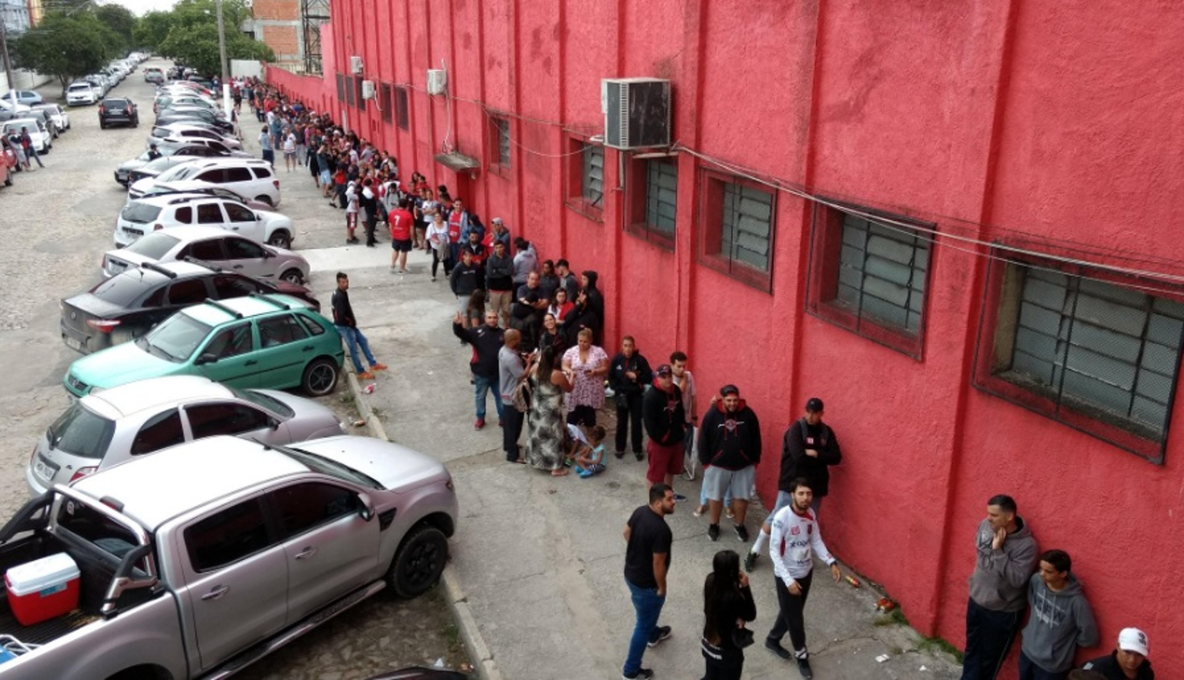 Grêmio libera nova carga de ingressos para a torcida do Brasil de Pelotas