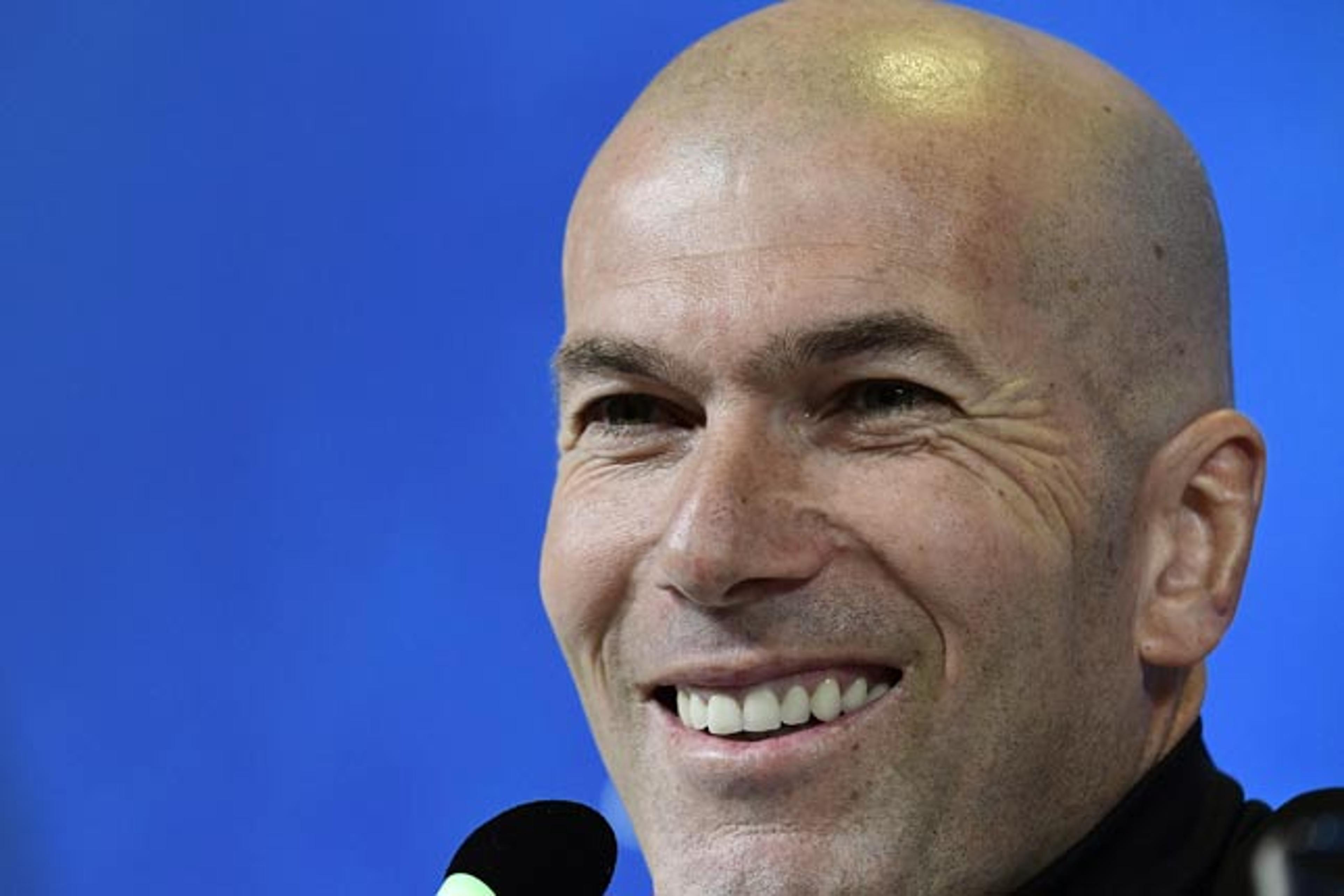 Zidane evita falar de Neymar e confirma CR7 para Champions