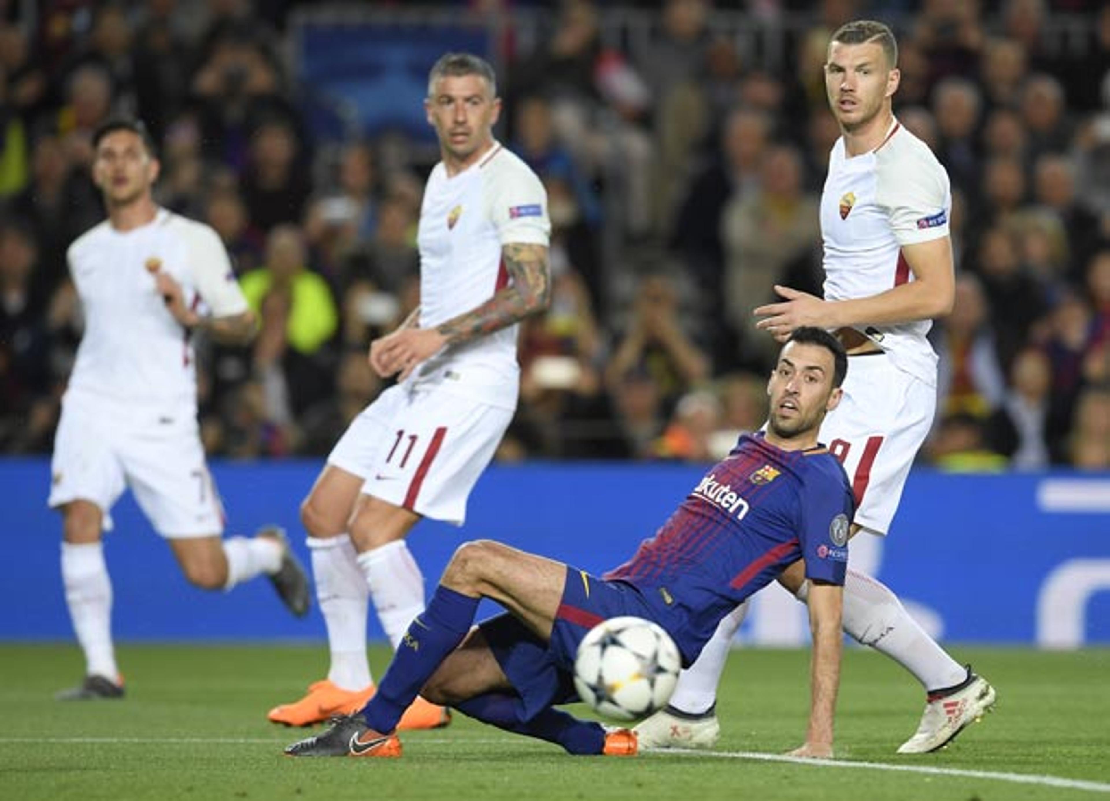 Sem ‘oba-oba’! Busquets vai atuar no sacrifício contra a Roma, diz TV