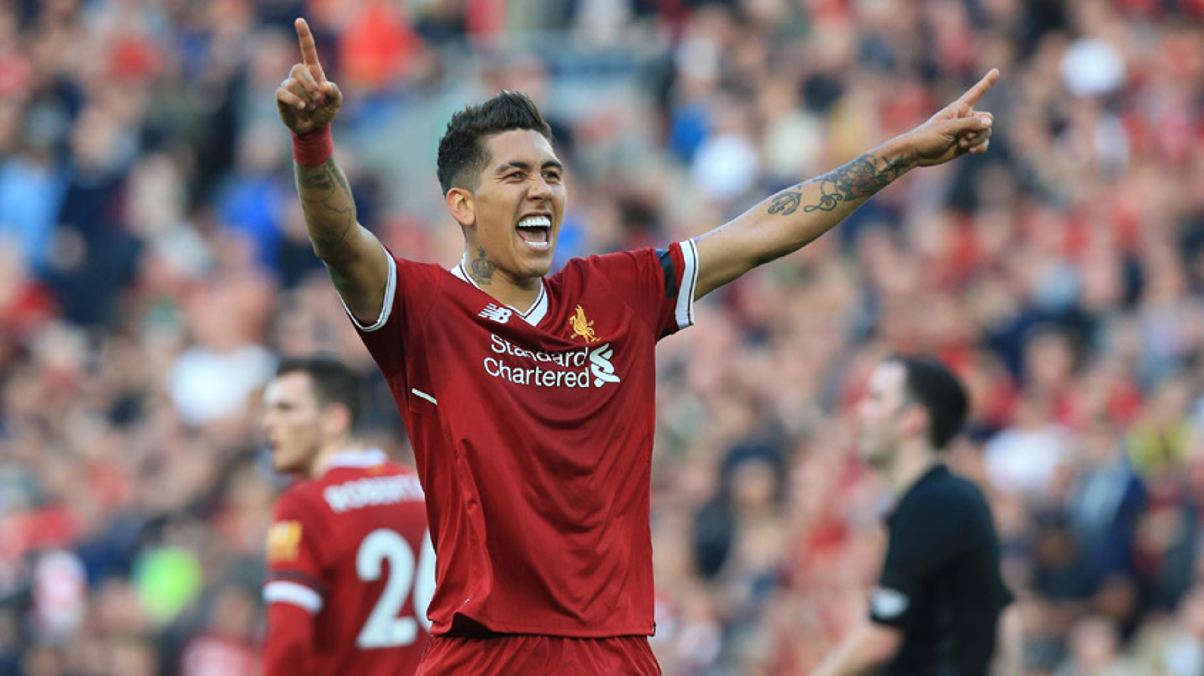 Firmino comemora mais um gol pelo Liverpool na temporada