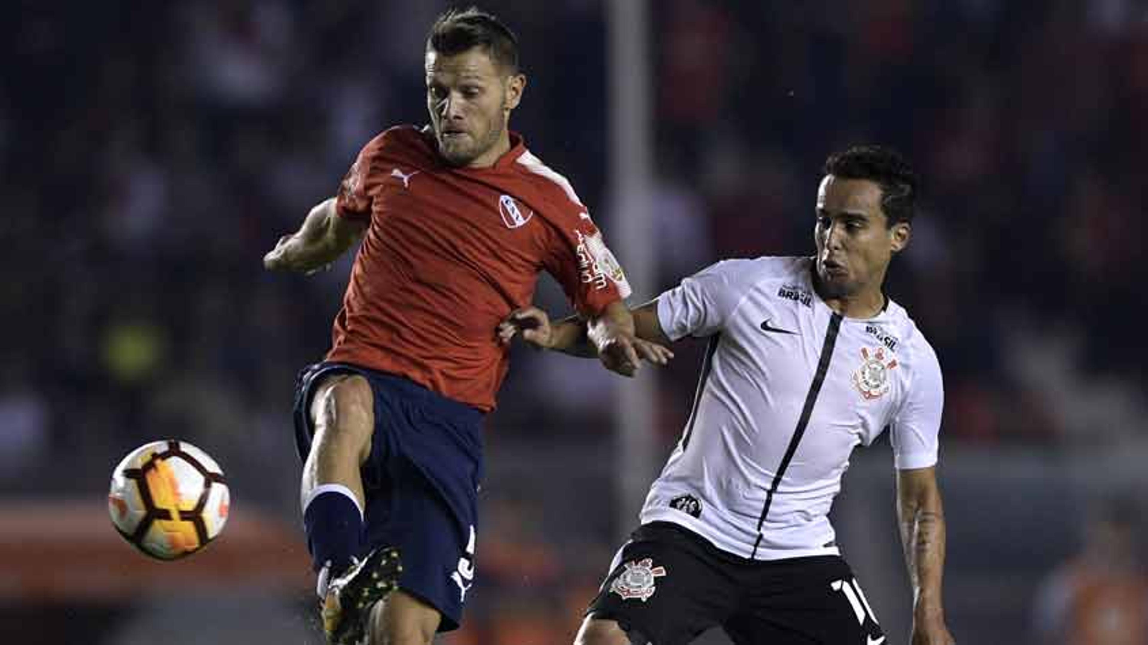 Corinthians x Independiente: times, desfalques, onde ver e palpites