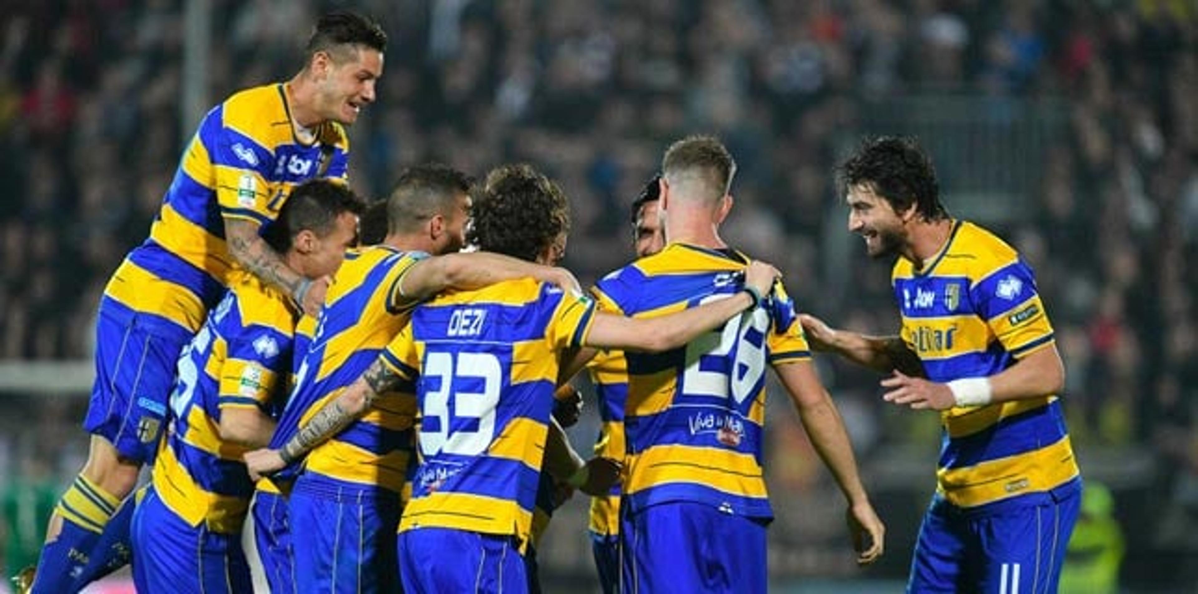 Após falência, Parma luta pelo terceiro acesso seguido na Itália