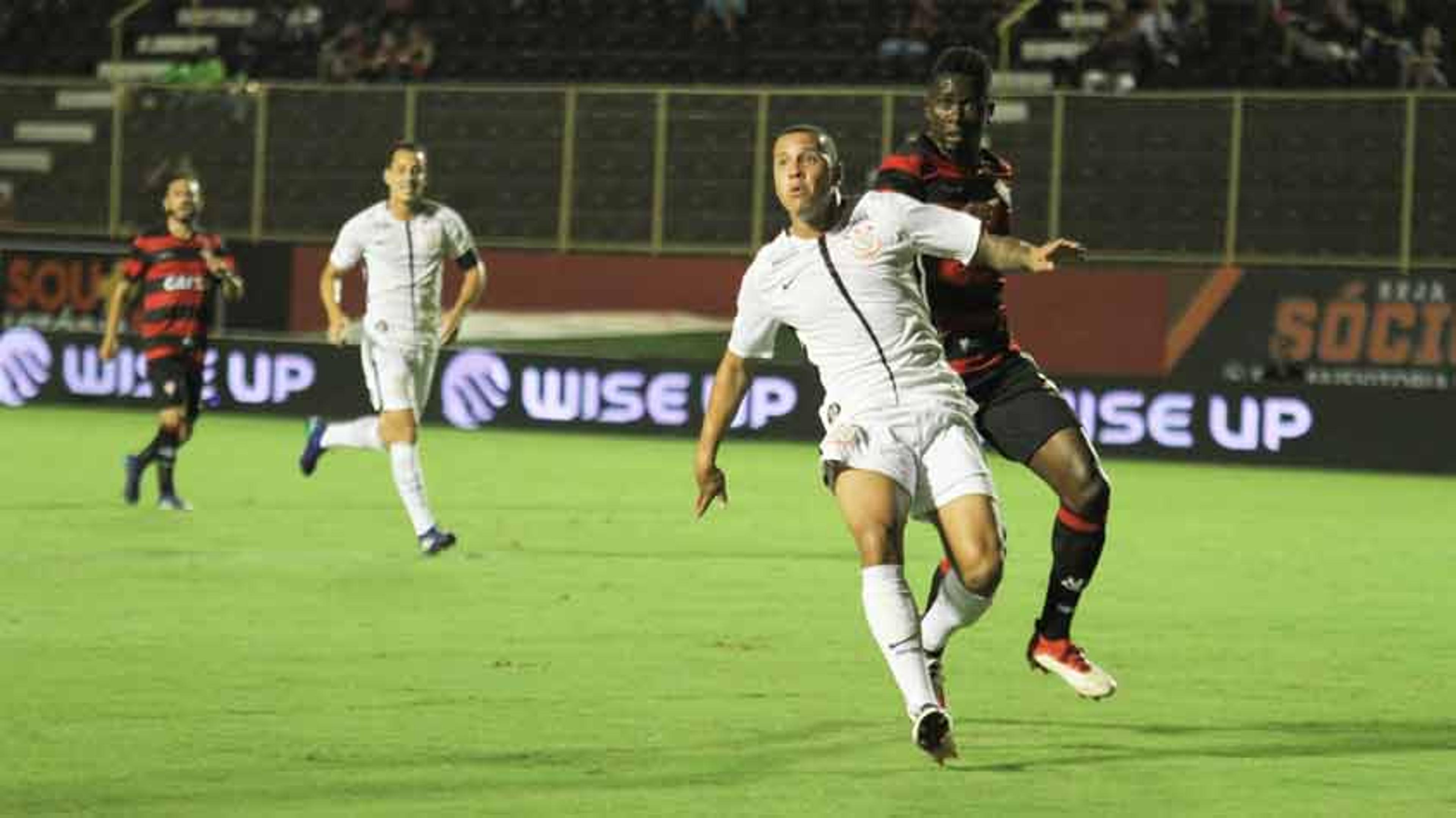 Rodriguinho elogia Corinthians e analisa empate: ‘Bom resultado’