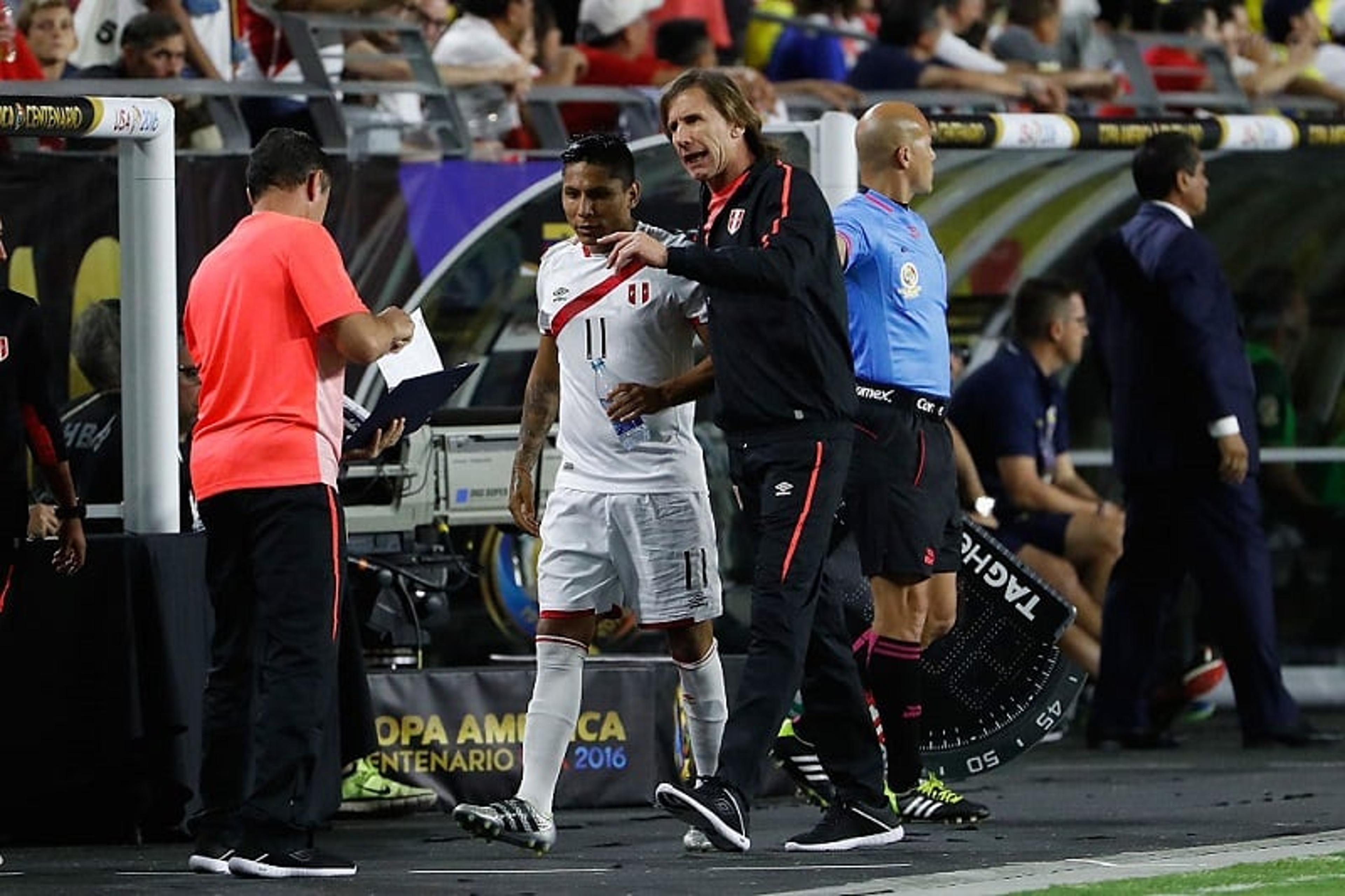 Clube da MLS apresenta oferta por atacante sensação da seleção peruana