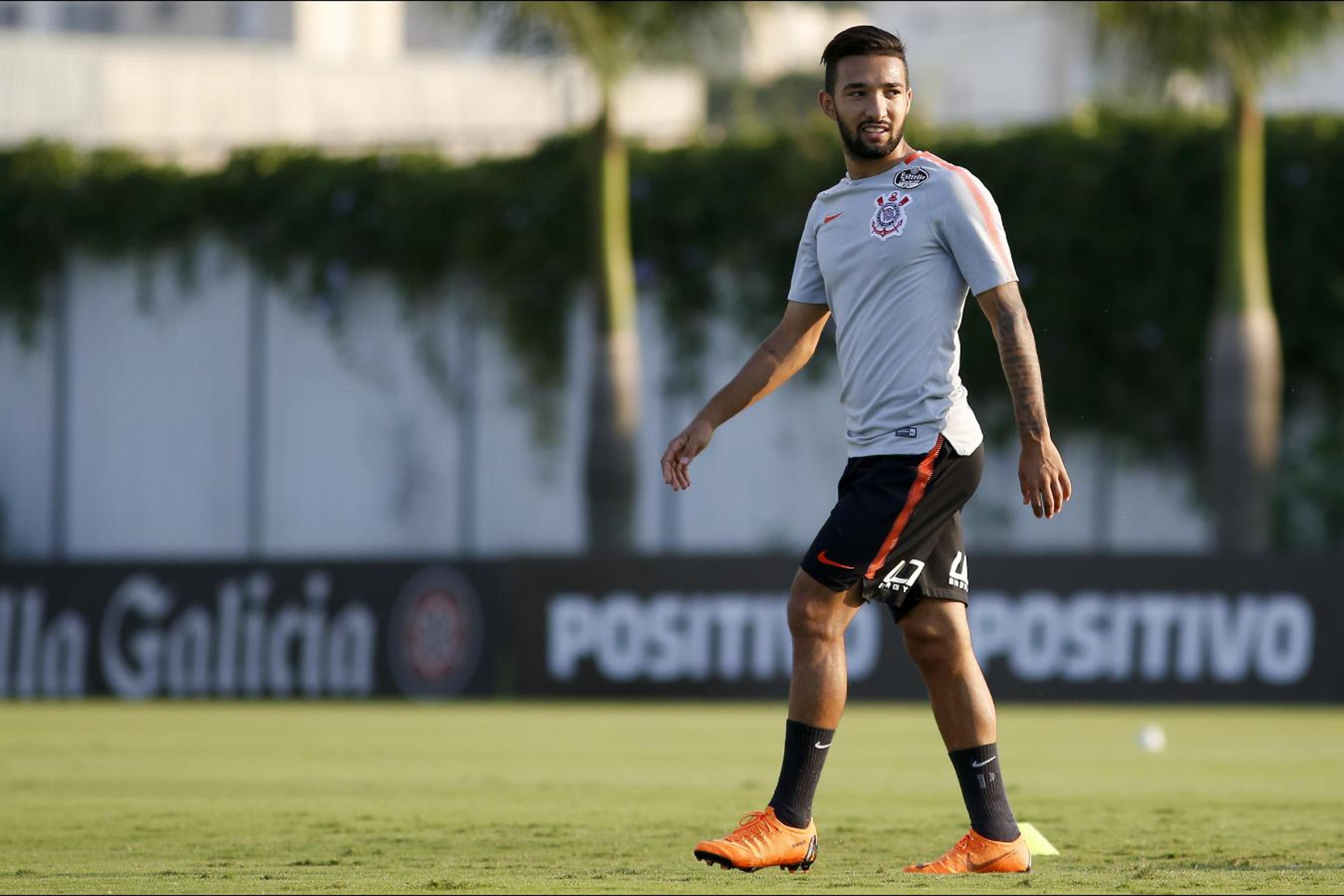 Clayson é liberado pelo Corinthians e não enfrenta a Chapecoense