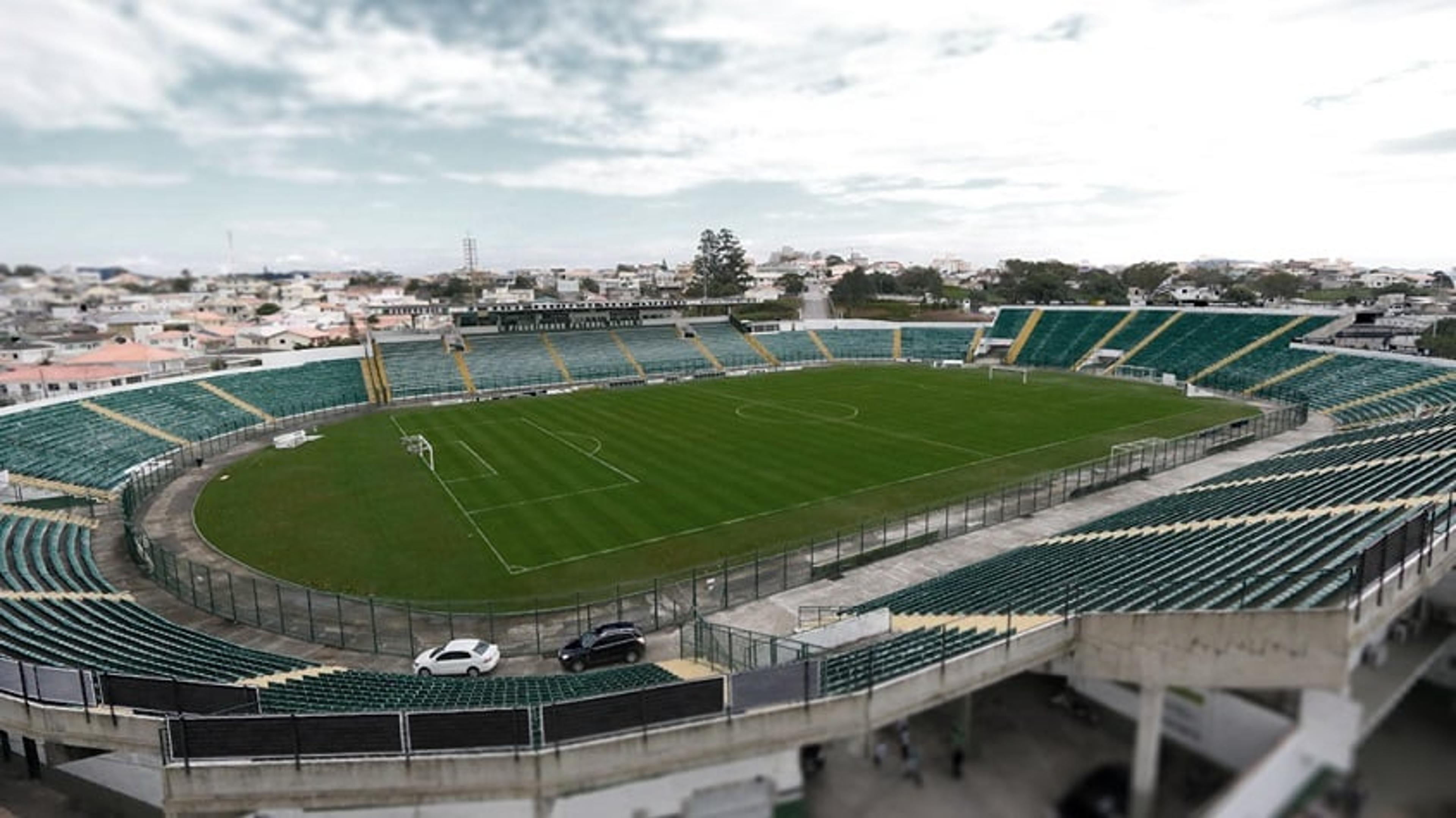 Com direito a promoção de ingressos, Figueirense joga duelo direto em SC contra o Londrina