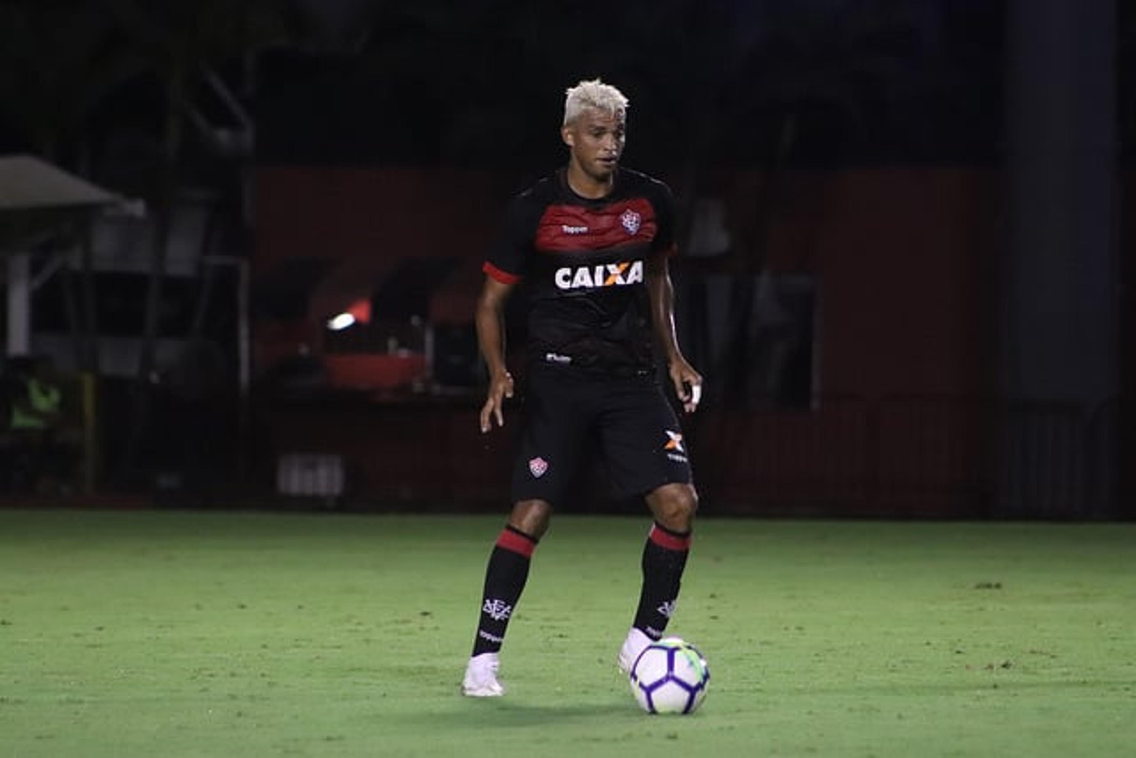 Aderllan classifica como “pior dia no mundo do futebol” partida no Mineirão