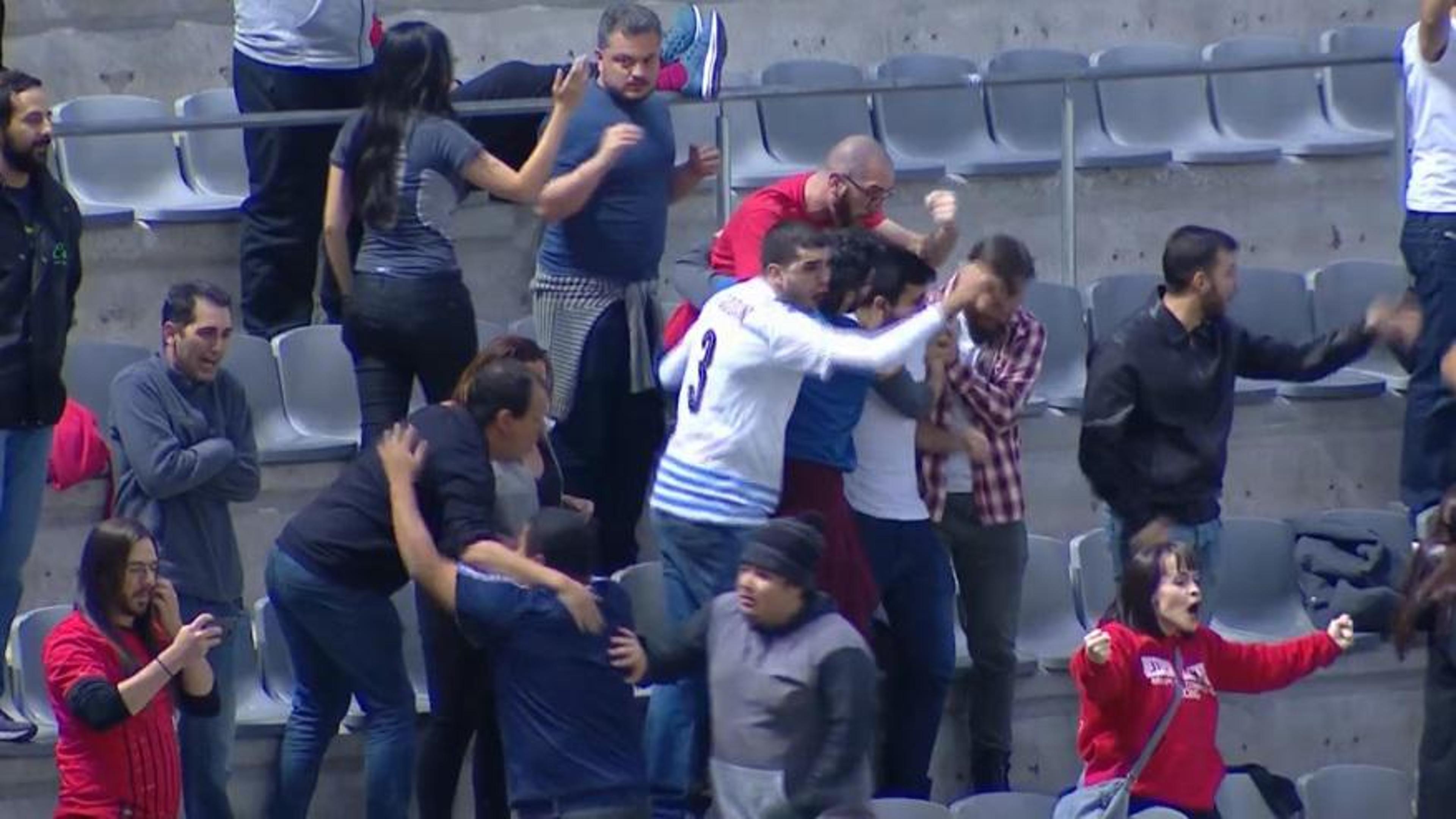 Torcida única? São-paulinos vibram em vitória na Arena da Baixada