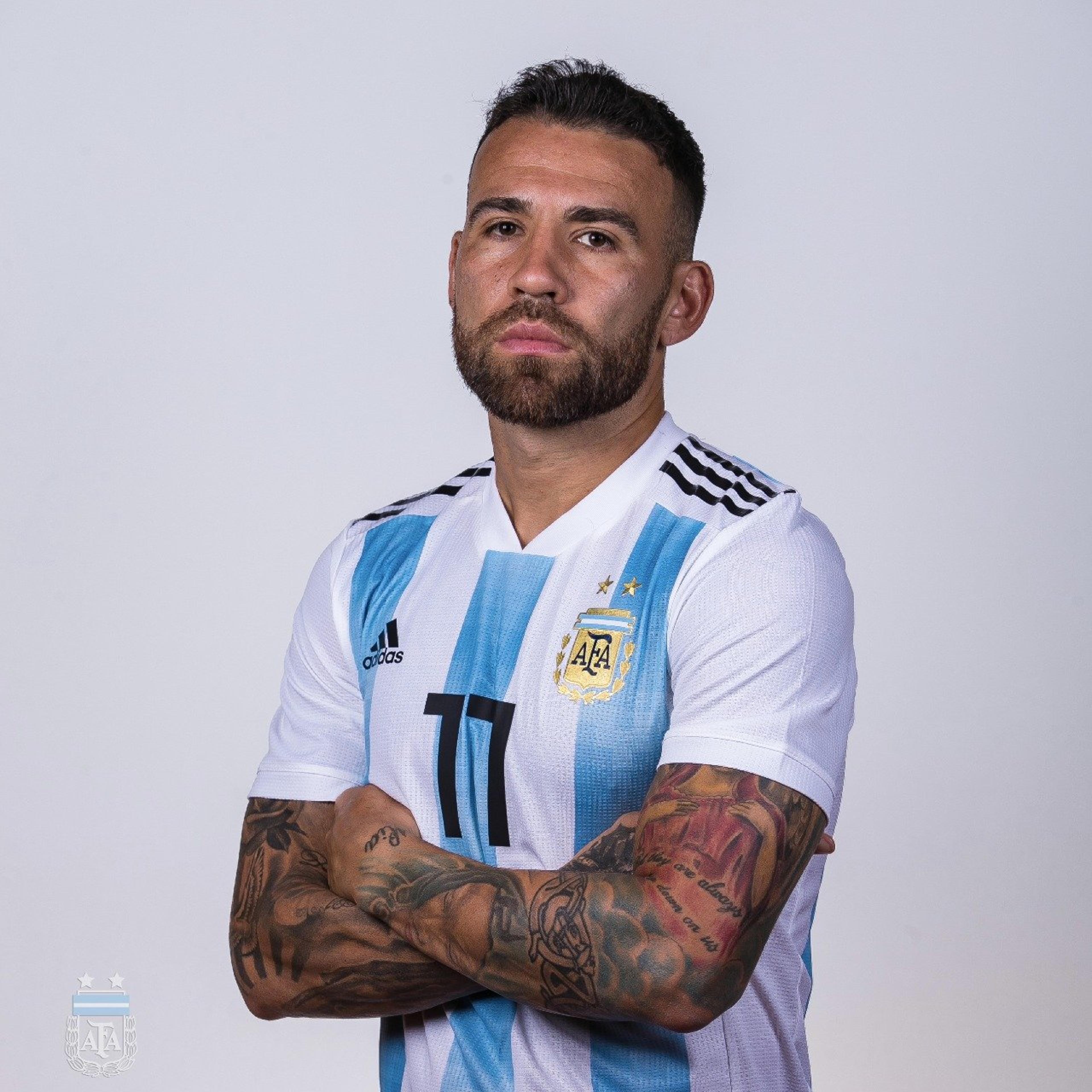 Gigante Sul-Americano mostra interesse em Otamendi; saiba mais