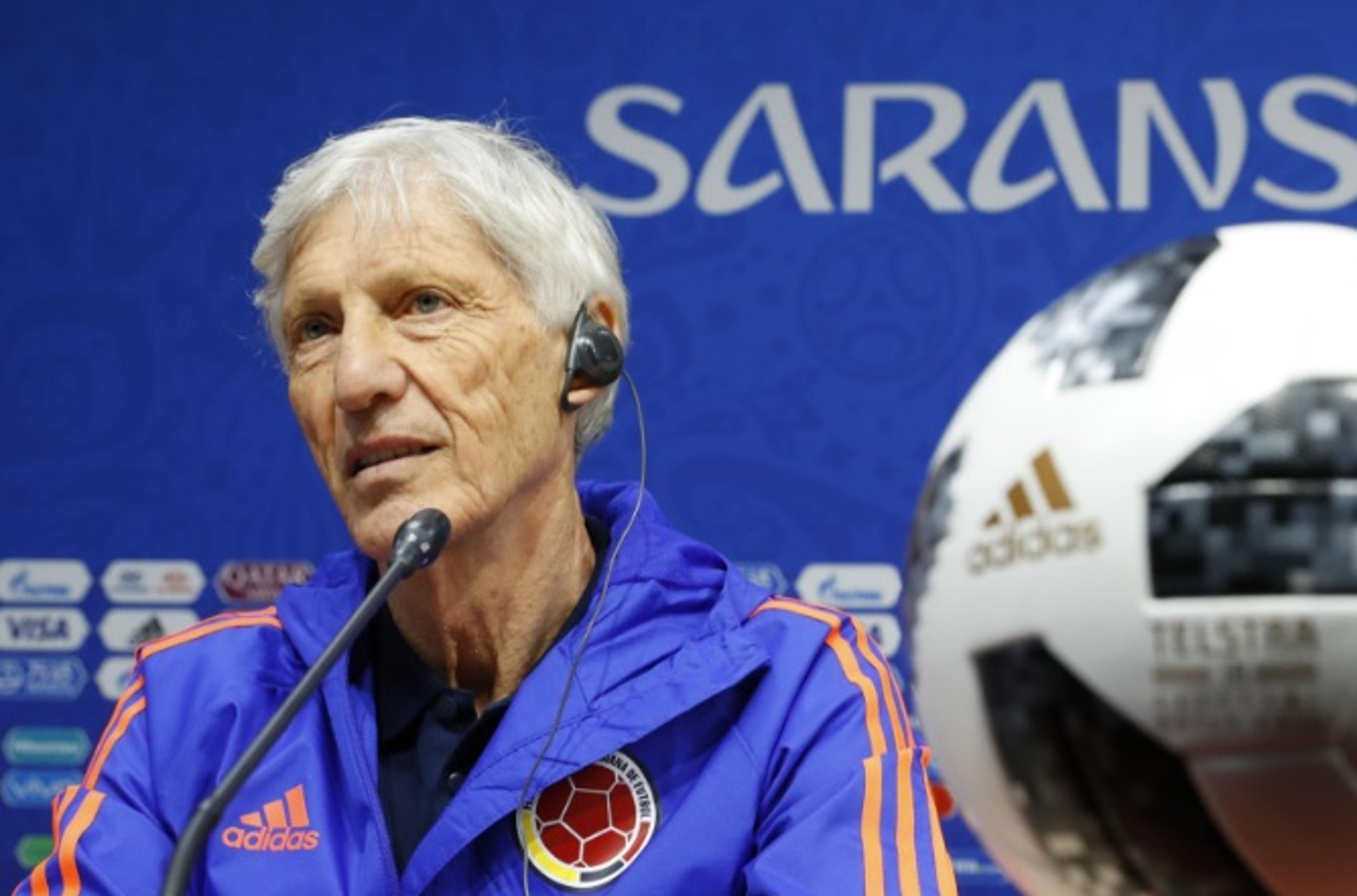 Pékerman indica James Rodríguez como titular, mas segue com dúvidas