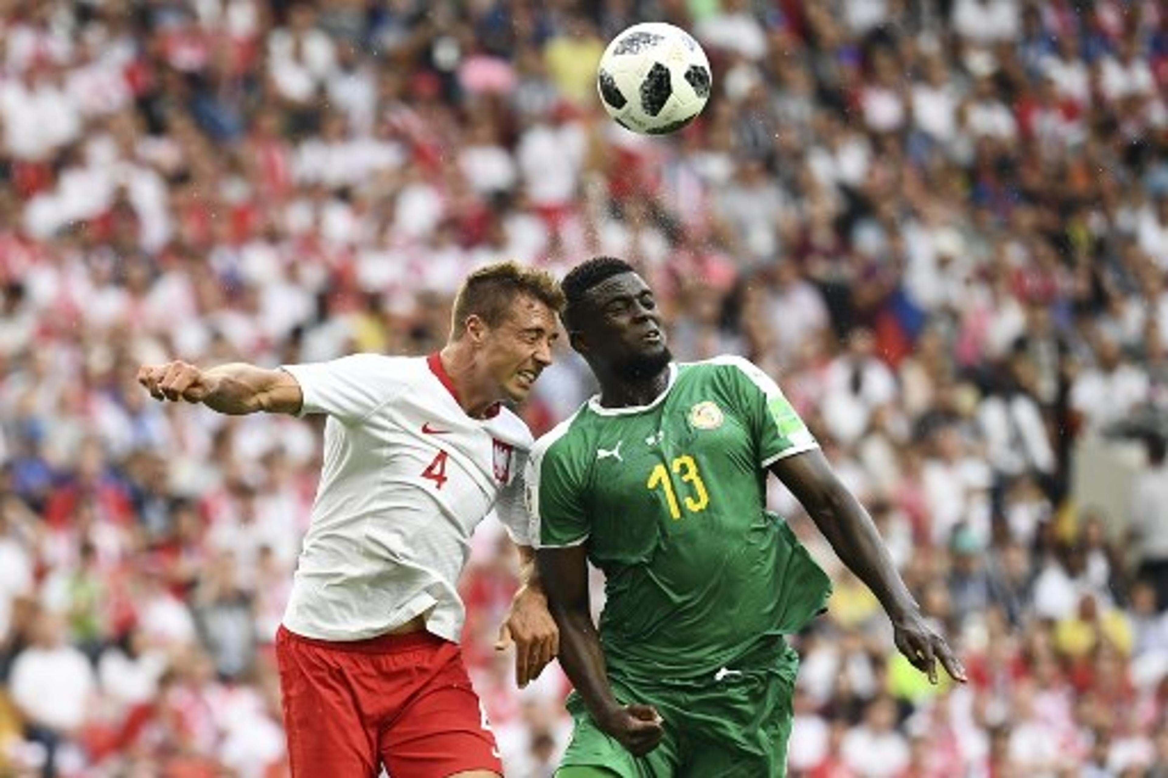 Cionek lamenta gol contra e define jogo contra a Colômbia como decisivo