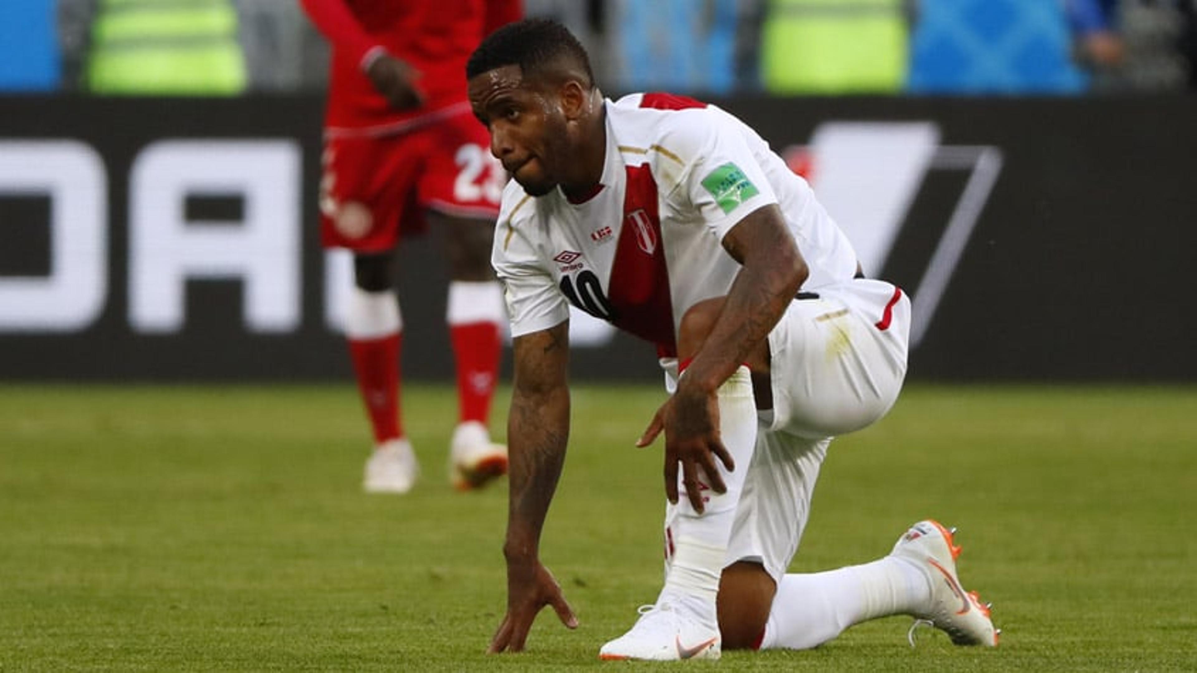 Jefferson Farfán se revolta com situação do clube do coração; Confira