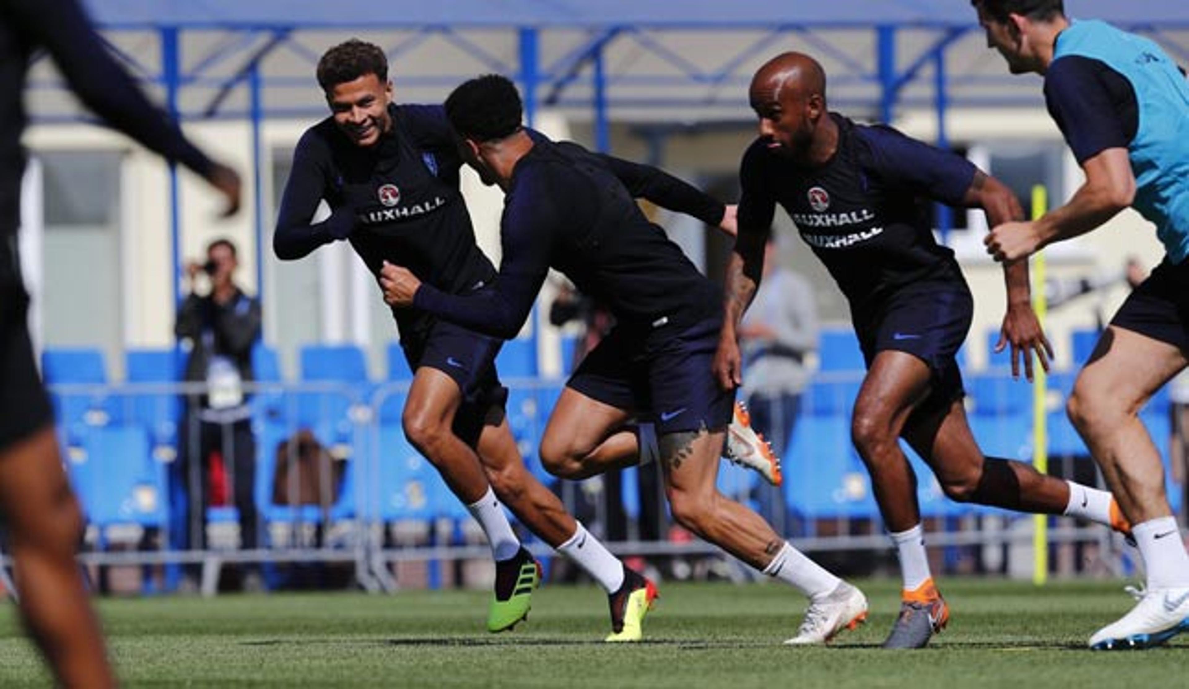 Dele Alli volta a treinar e pode ser titular contra a Bélgica na quinta