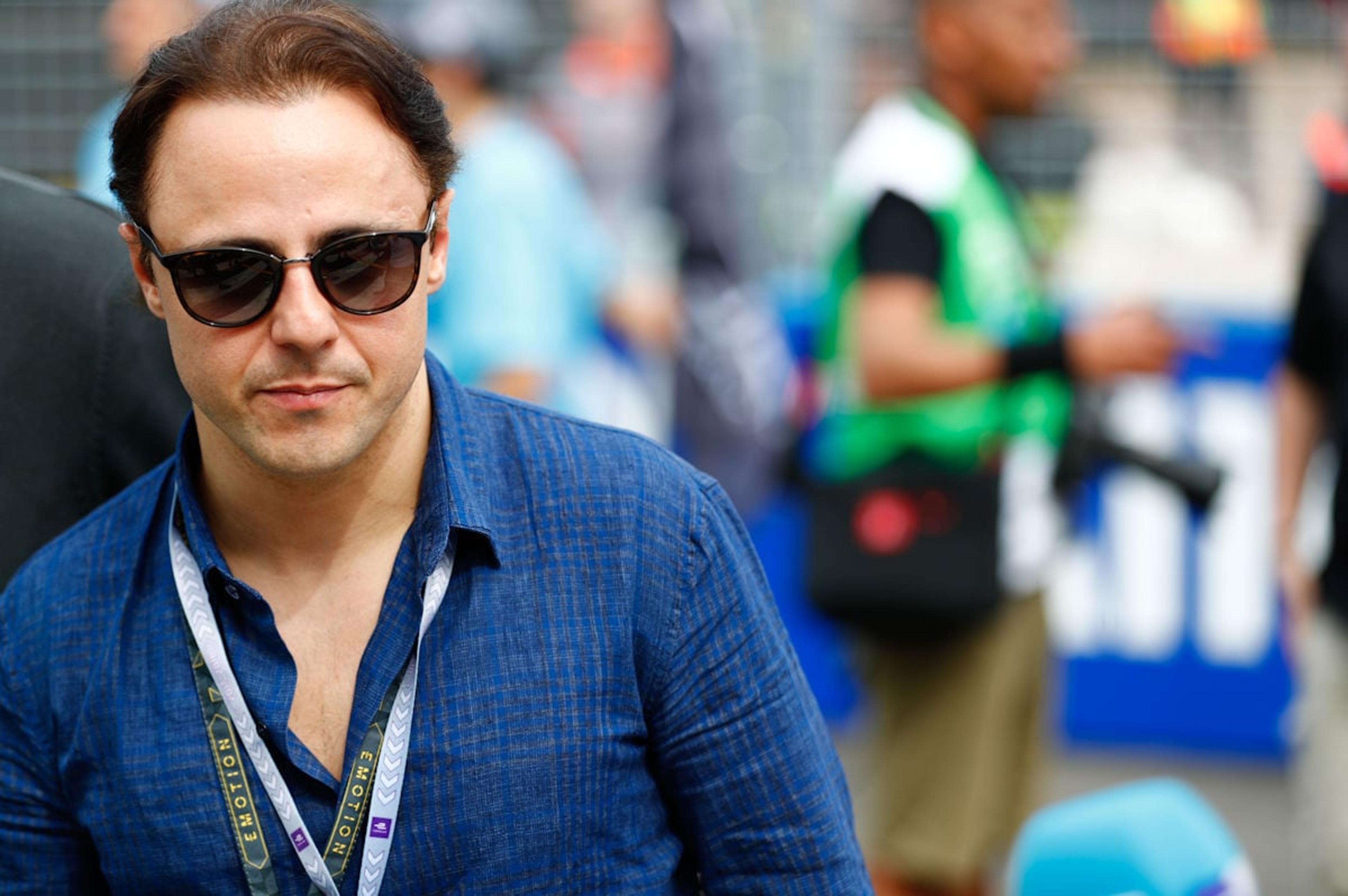 Fórmula 1 pede a Felipe Massa para não ir ao GP da Itália e solicita remoção de cartaz