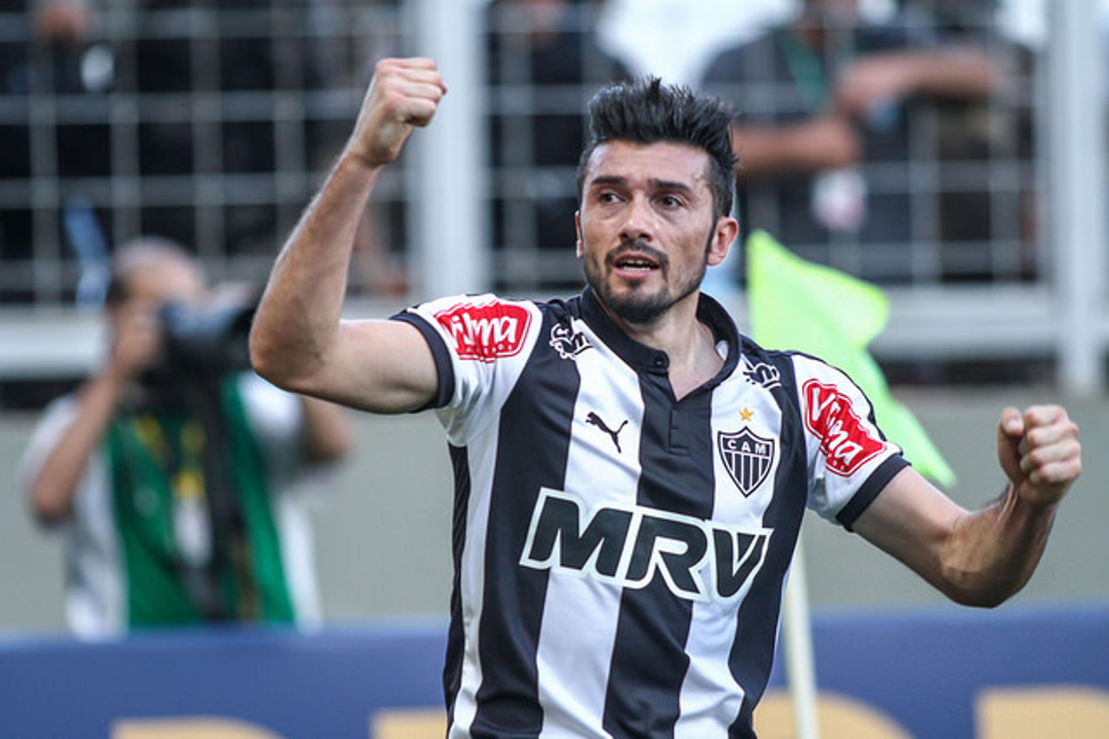 Ex-Galo, Dátolo acerta com clube argentino