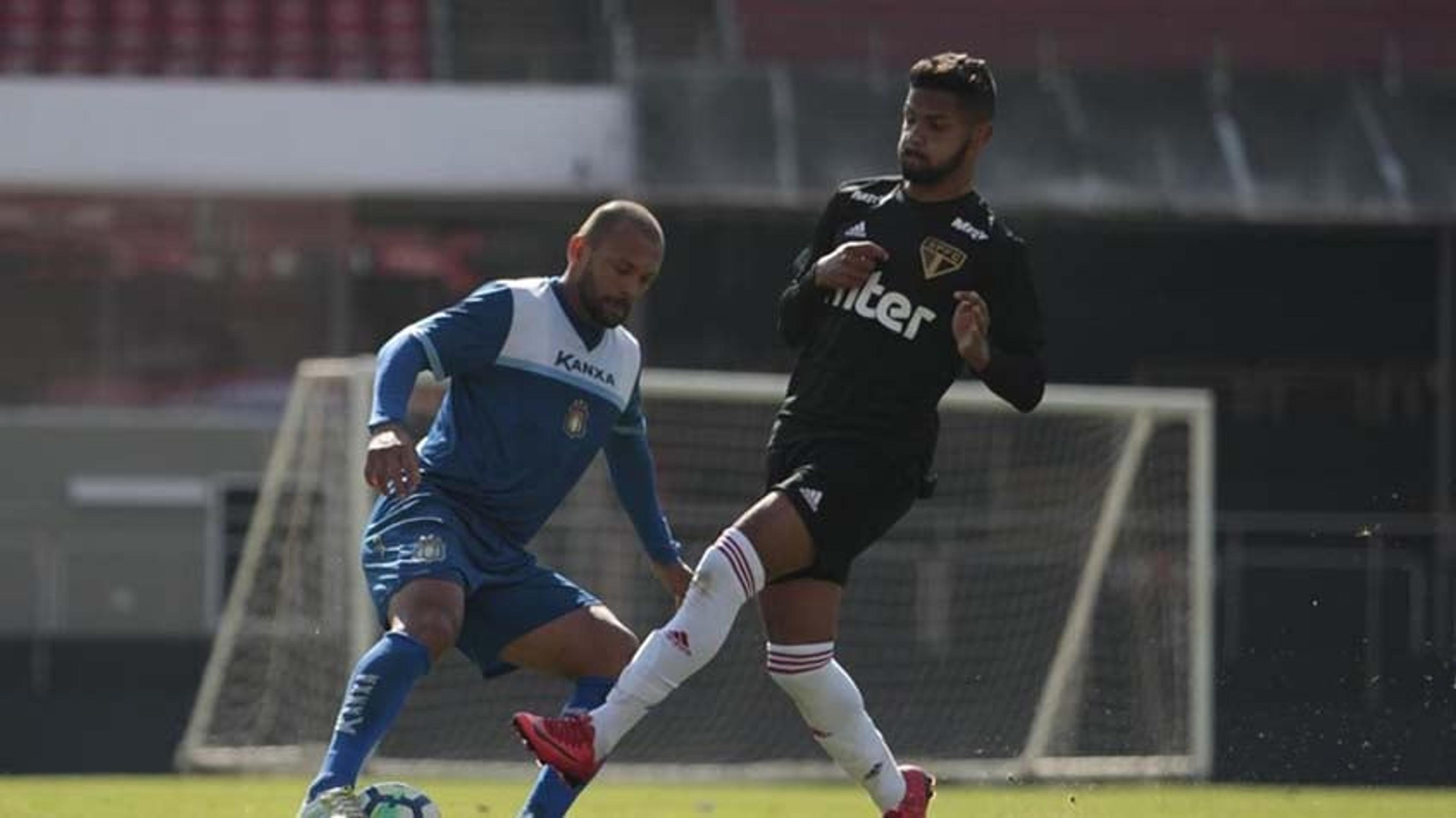 Gonzalo Carneiro marca e reservas do São Paulo vencem jogo-treino