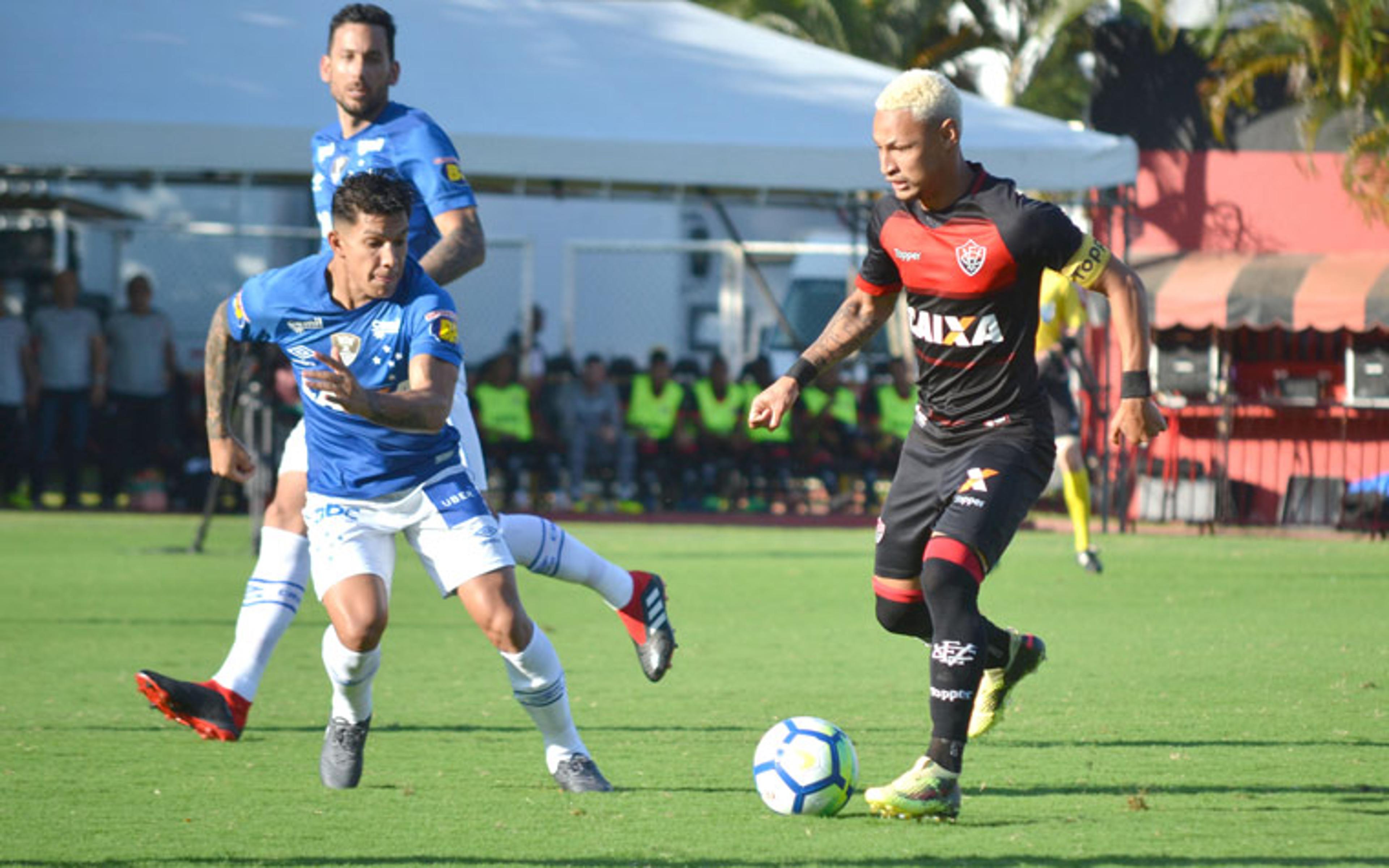 Números da Bola: Estatísticas de Vitória 1×1 Cruzeiro