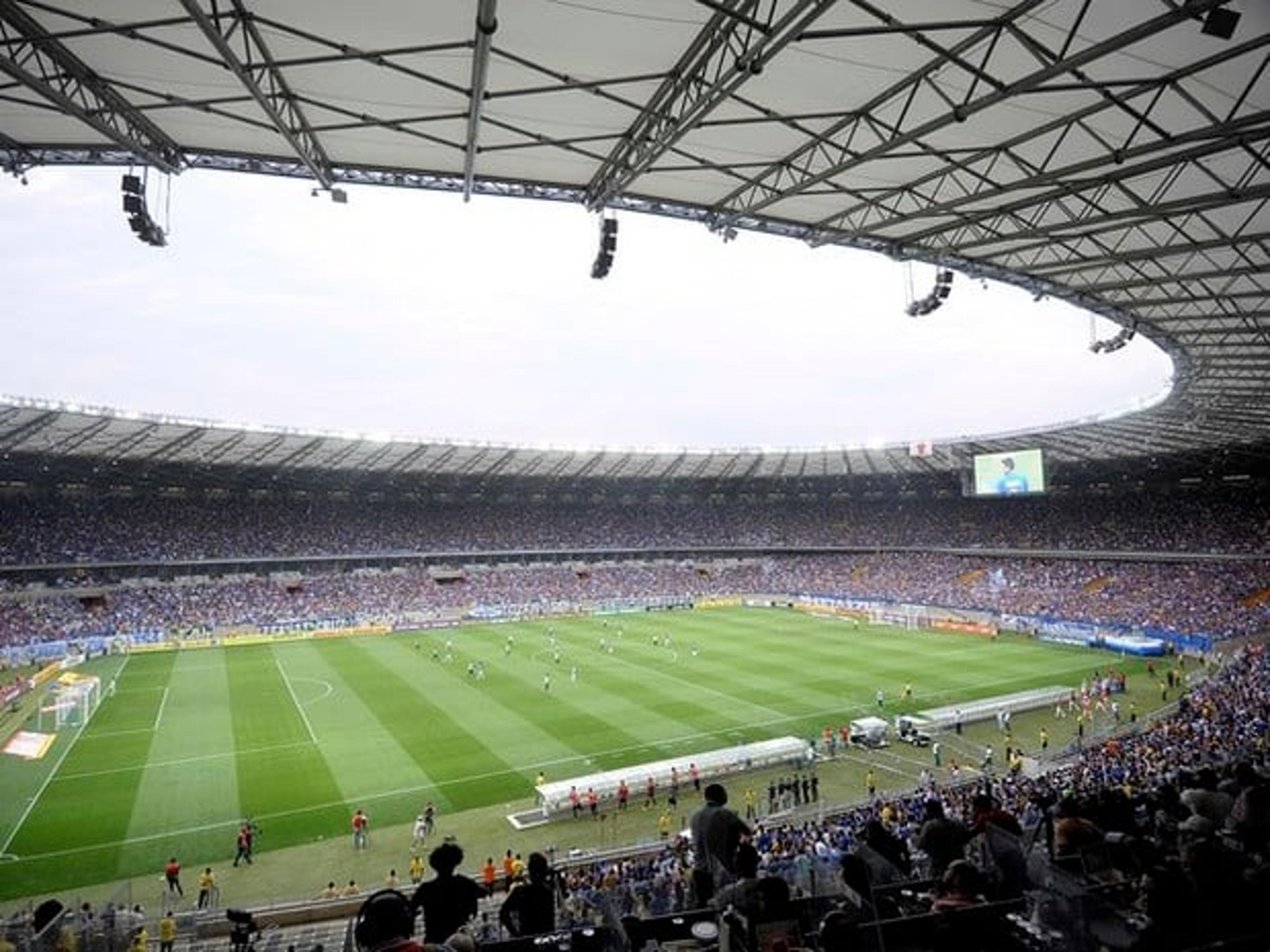 Mineirão se oferece para sediar final da Libertadores entre Boca e River