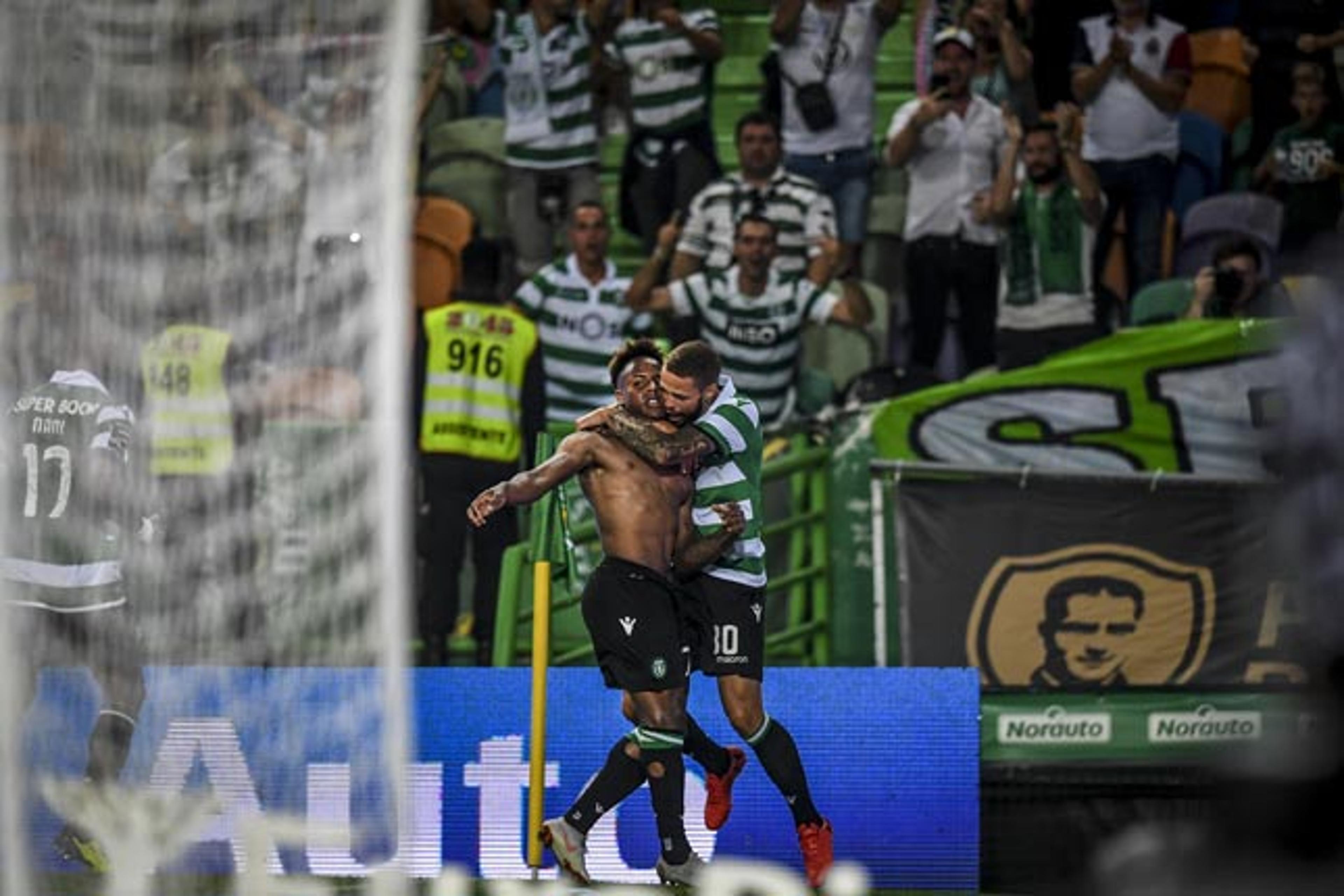 Com gol no fim, Sporting vence o Feirense e segue bem no Português