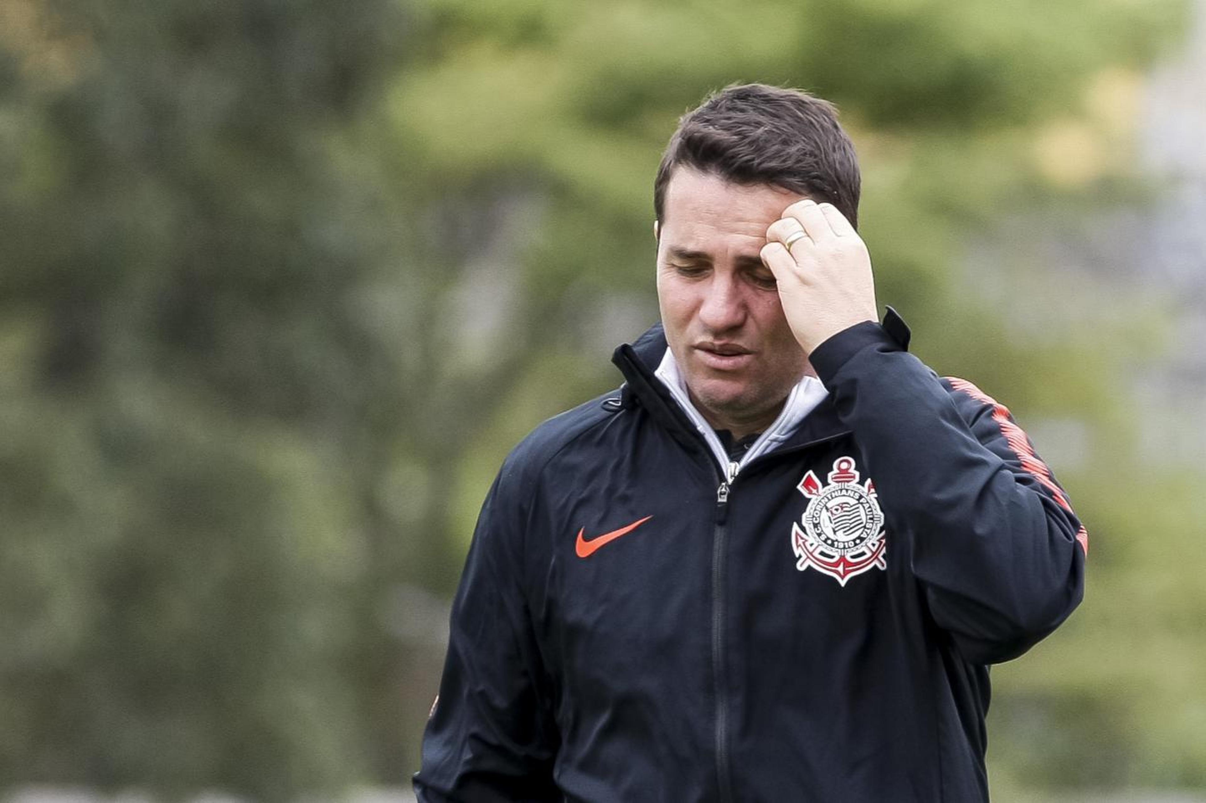 Loss ficará afastado do Corinthians para realizar curso na Europa