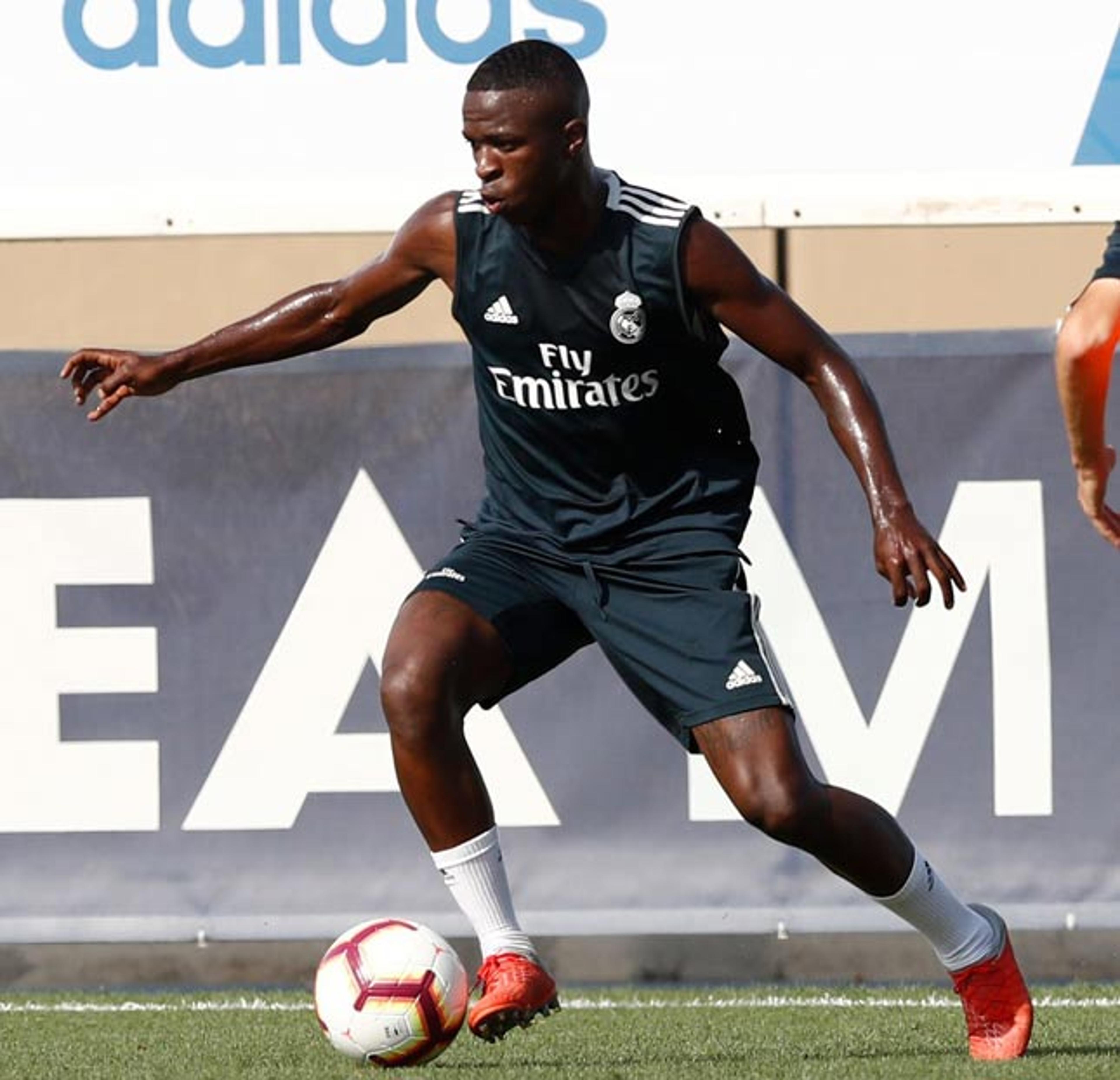 Vinícius Junior fica fora da lista de relacionados do Real no Espanhol