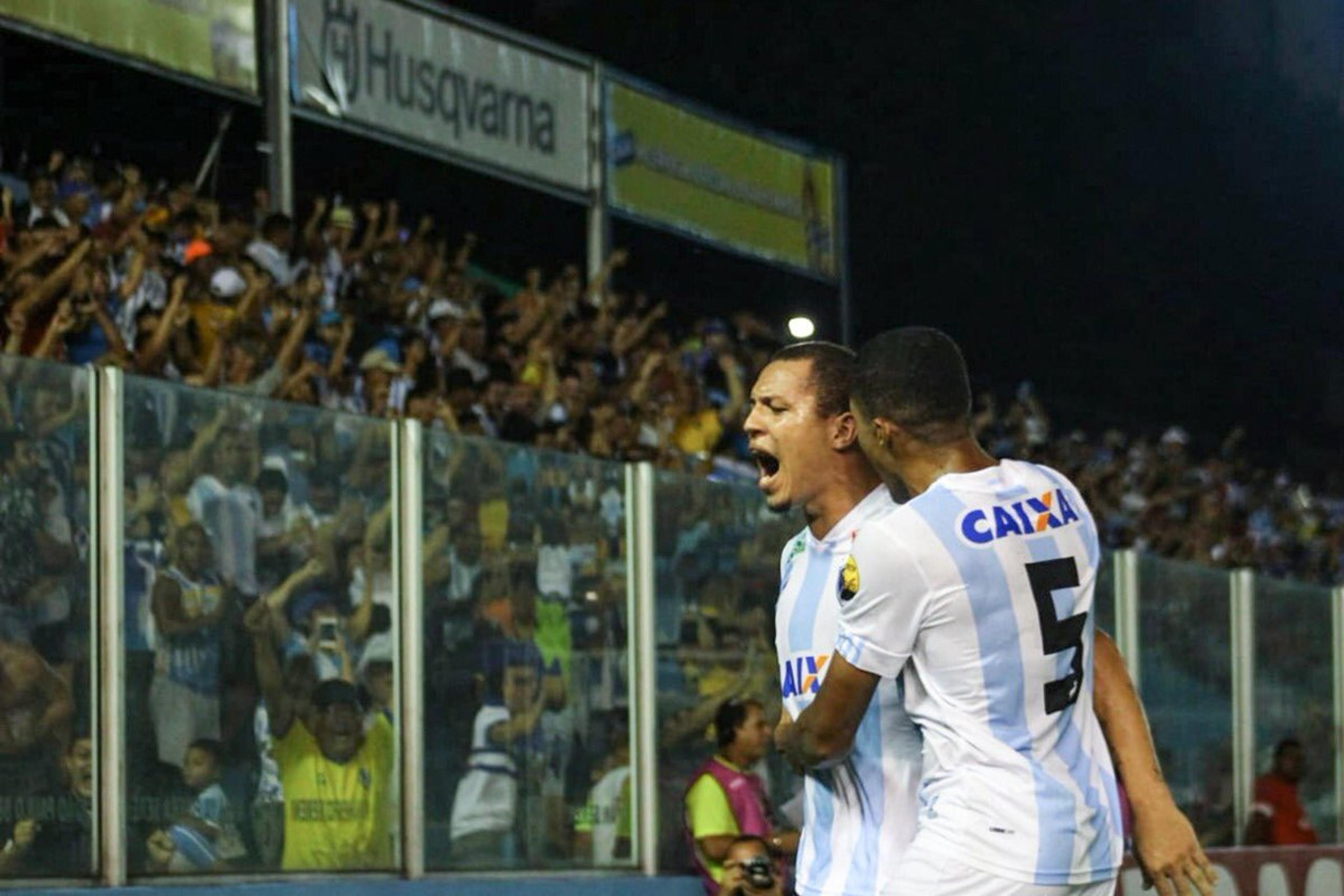 Paysandu vence Avaí e deixa zona de rebaixamento da Série B