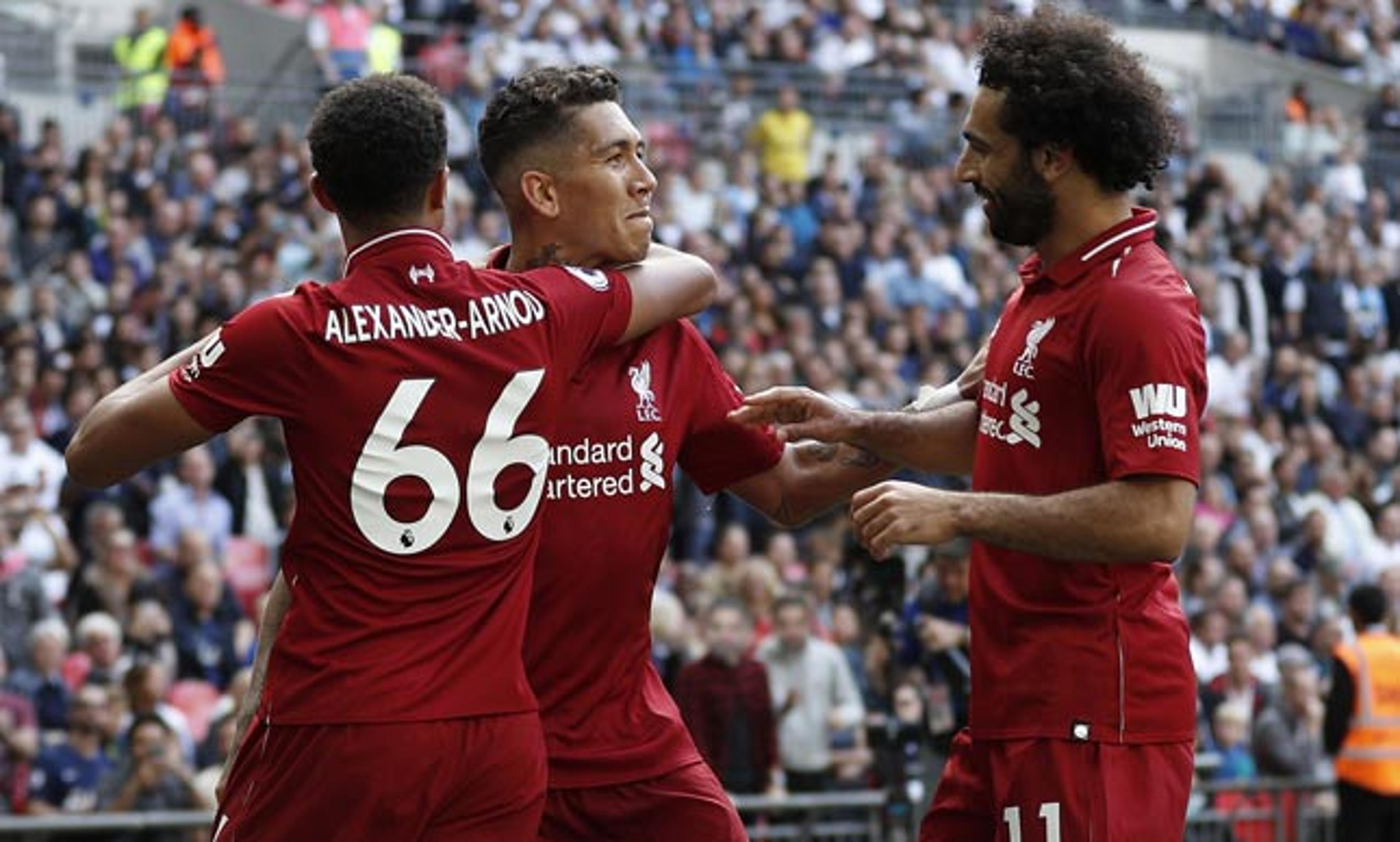 Liverpool bate o Tottenham em Wembley e segue 100% no Inglês