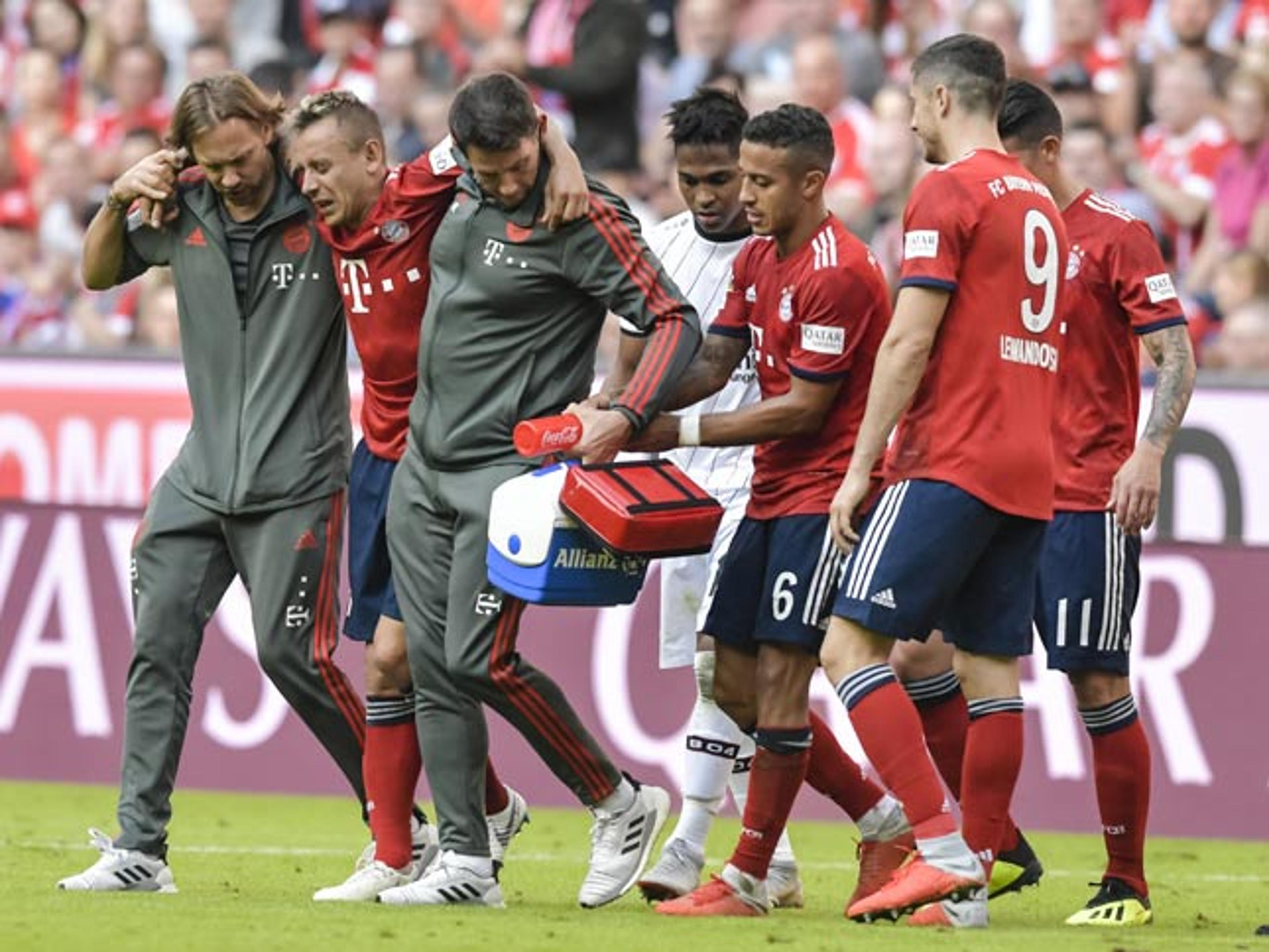 Bayern de Munique perde dois jogadores com lesão nos ligamentos