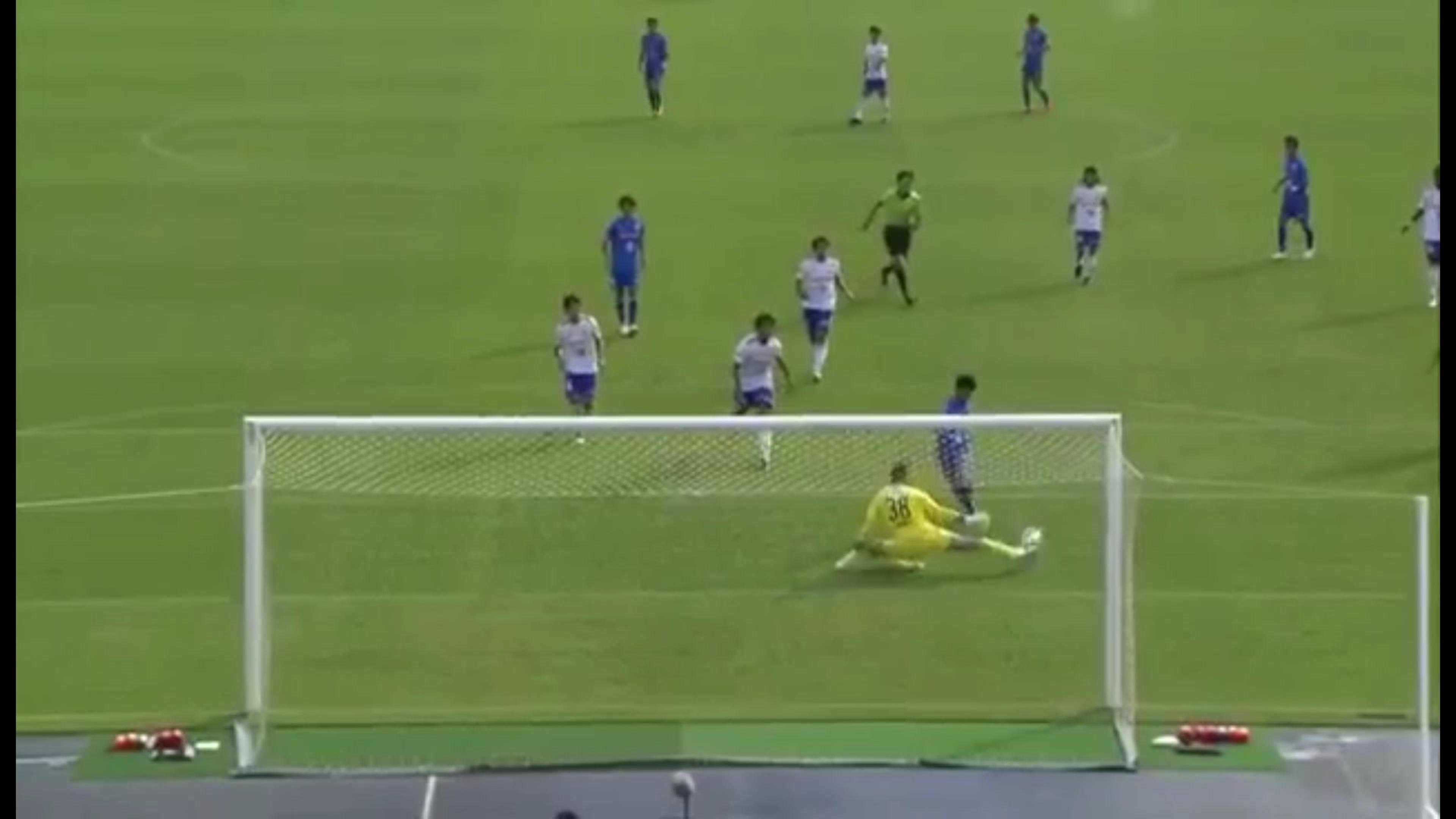 VÍDEO: Muralha faz grandes defesas, e garante vitória do Albirex na J2-League