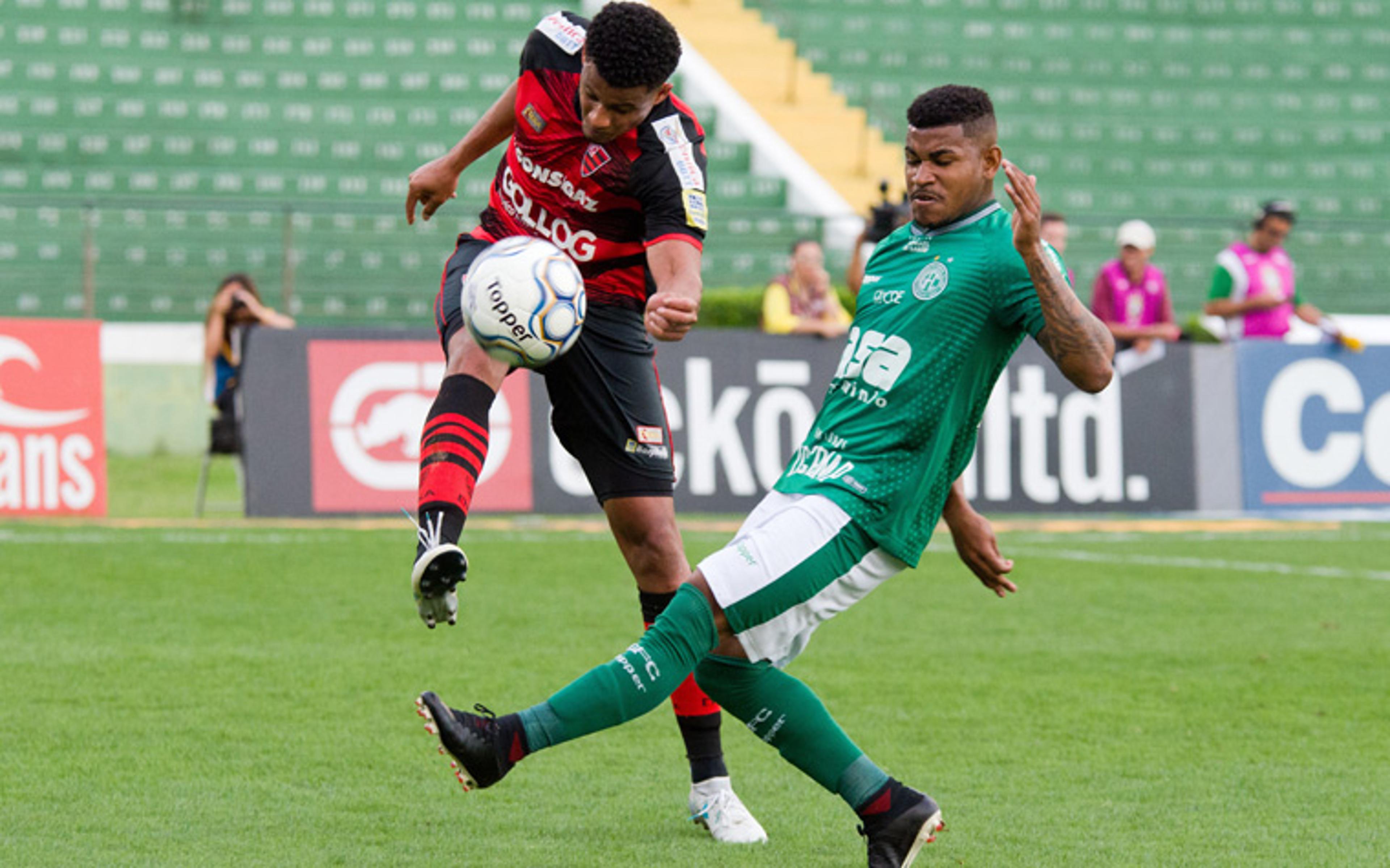 Nos minutos finais, Oeste arranca empate do Guarani no Brinco de Ouro