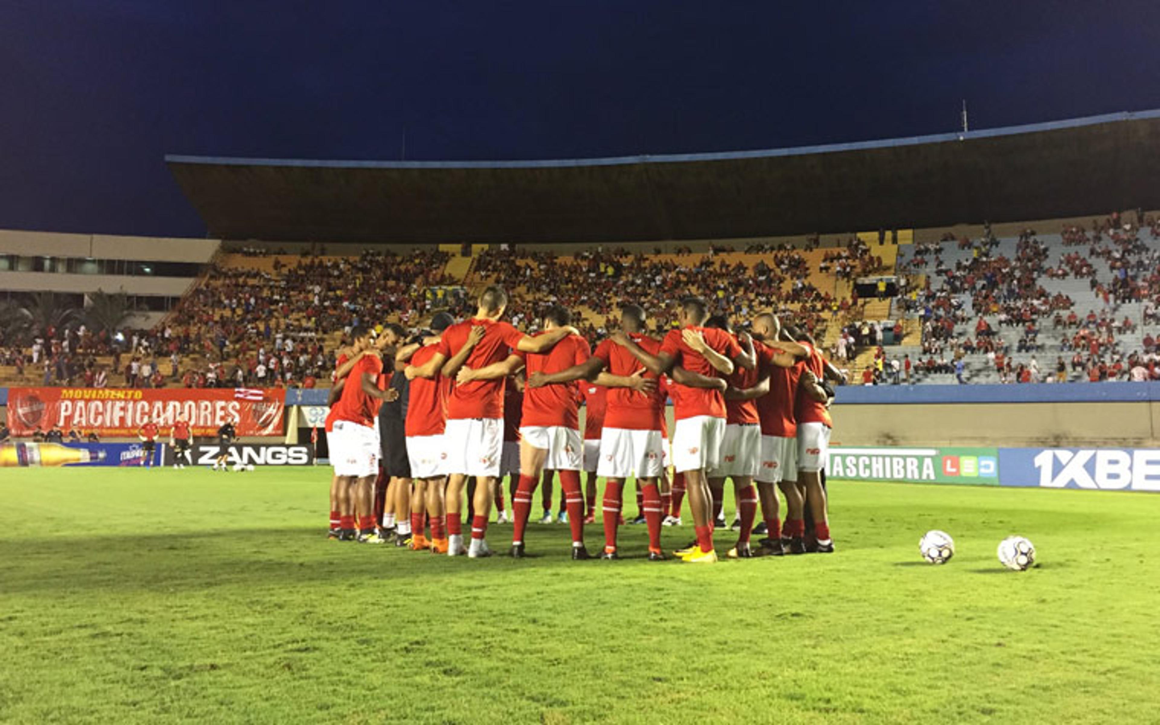 Ruim para os dois: Vila e Paysandu não saem do zero na Série B