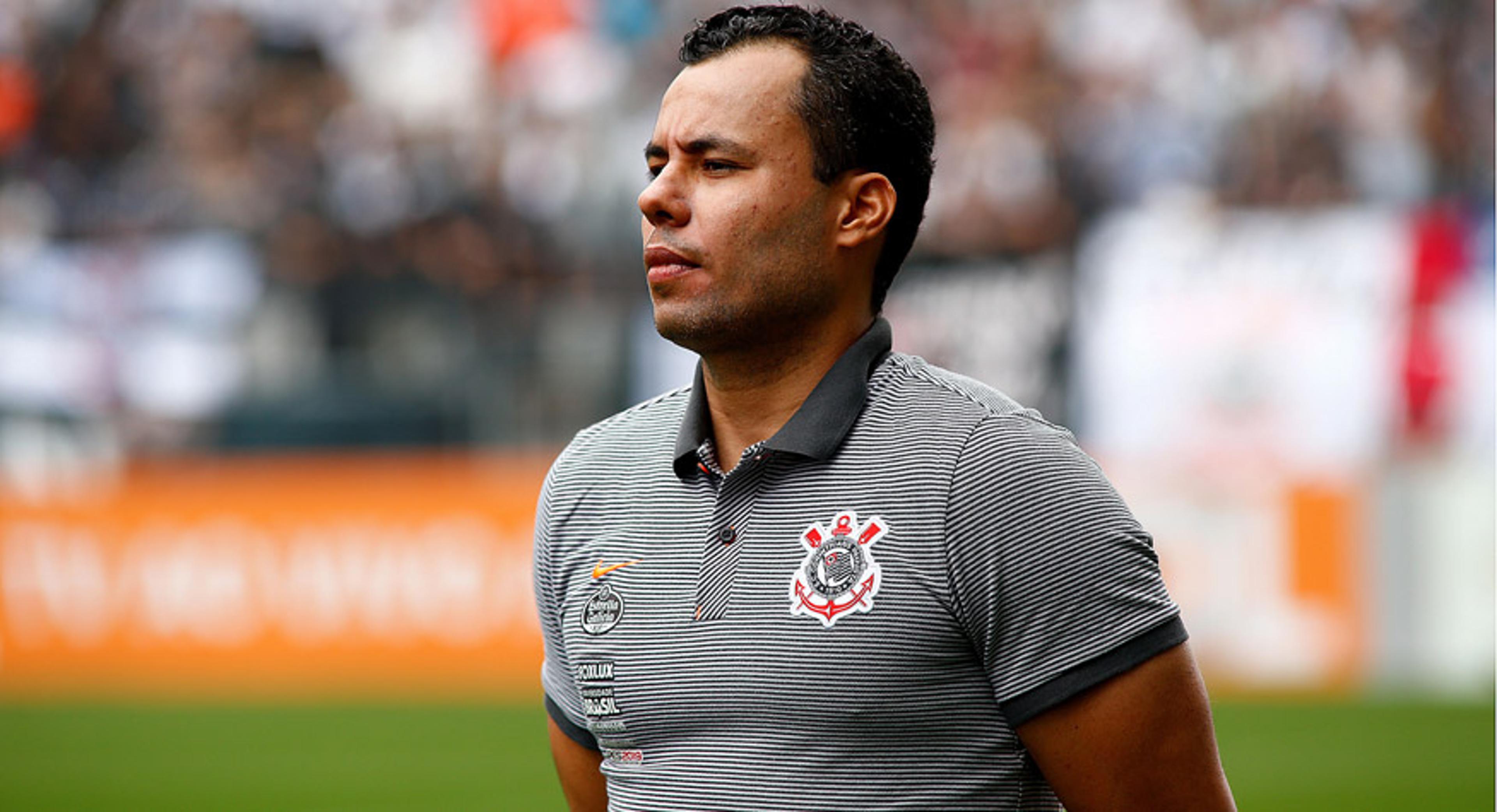 Mudanças fazem o Corinthians ter melhor atuação sob comando de Jair