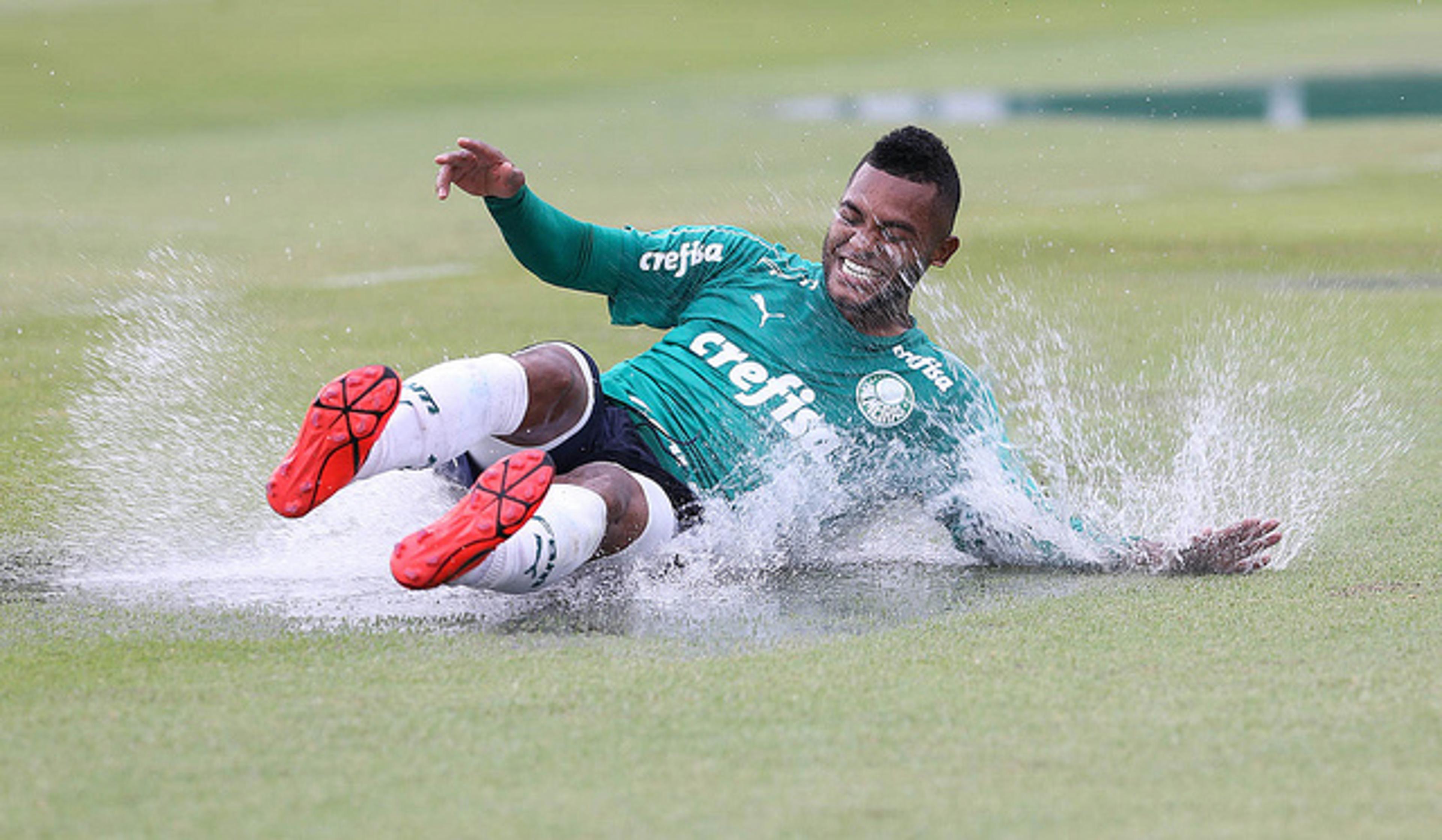 Borja tenta manter rotina de gols de centroavantes do Palmeiras em 2019