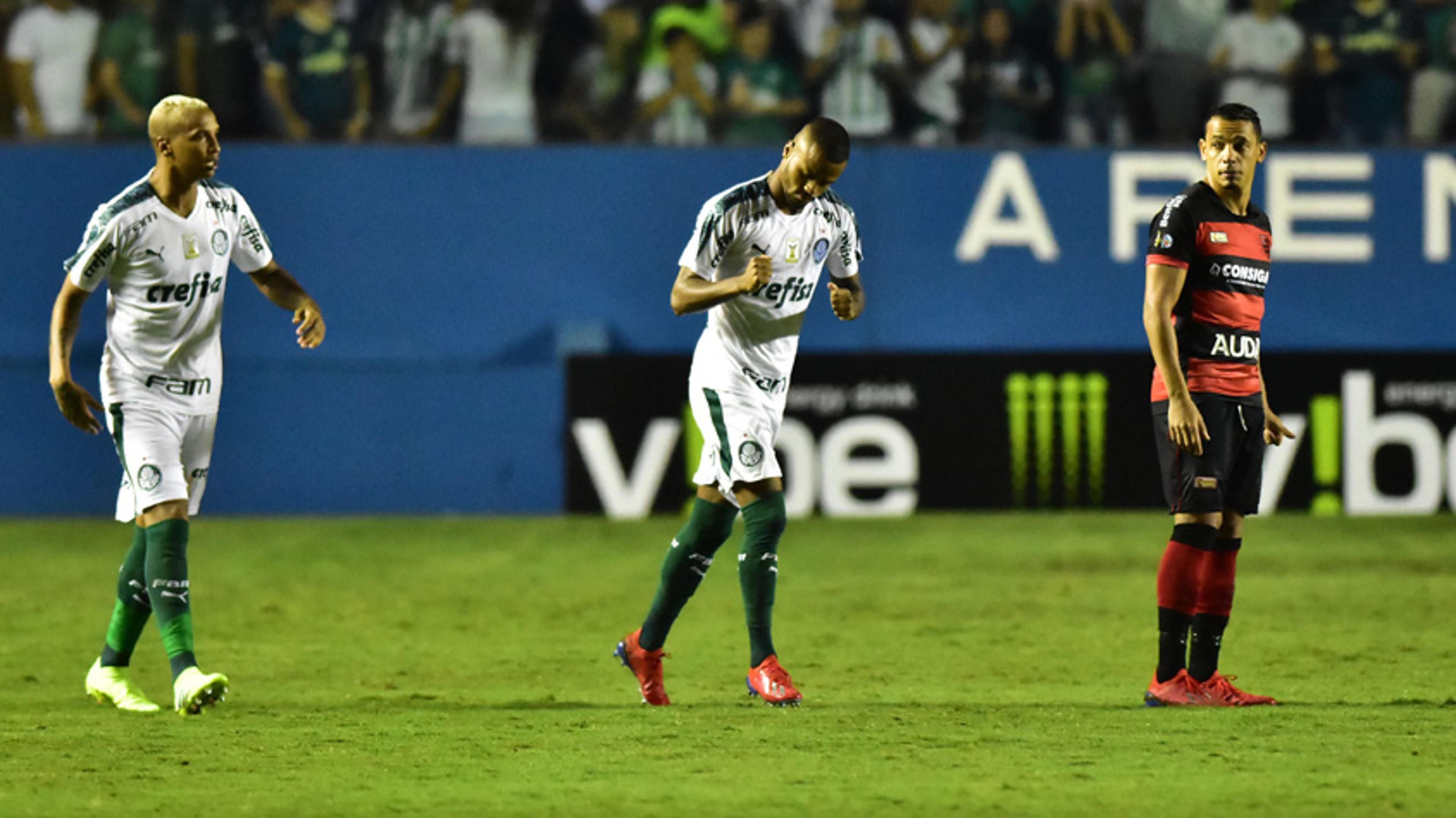 Felipe Pires comemora seu primeiro gol pelo Palmeiras e já fala no Dérbi