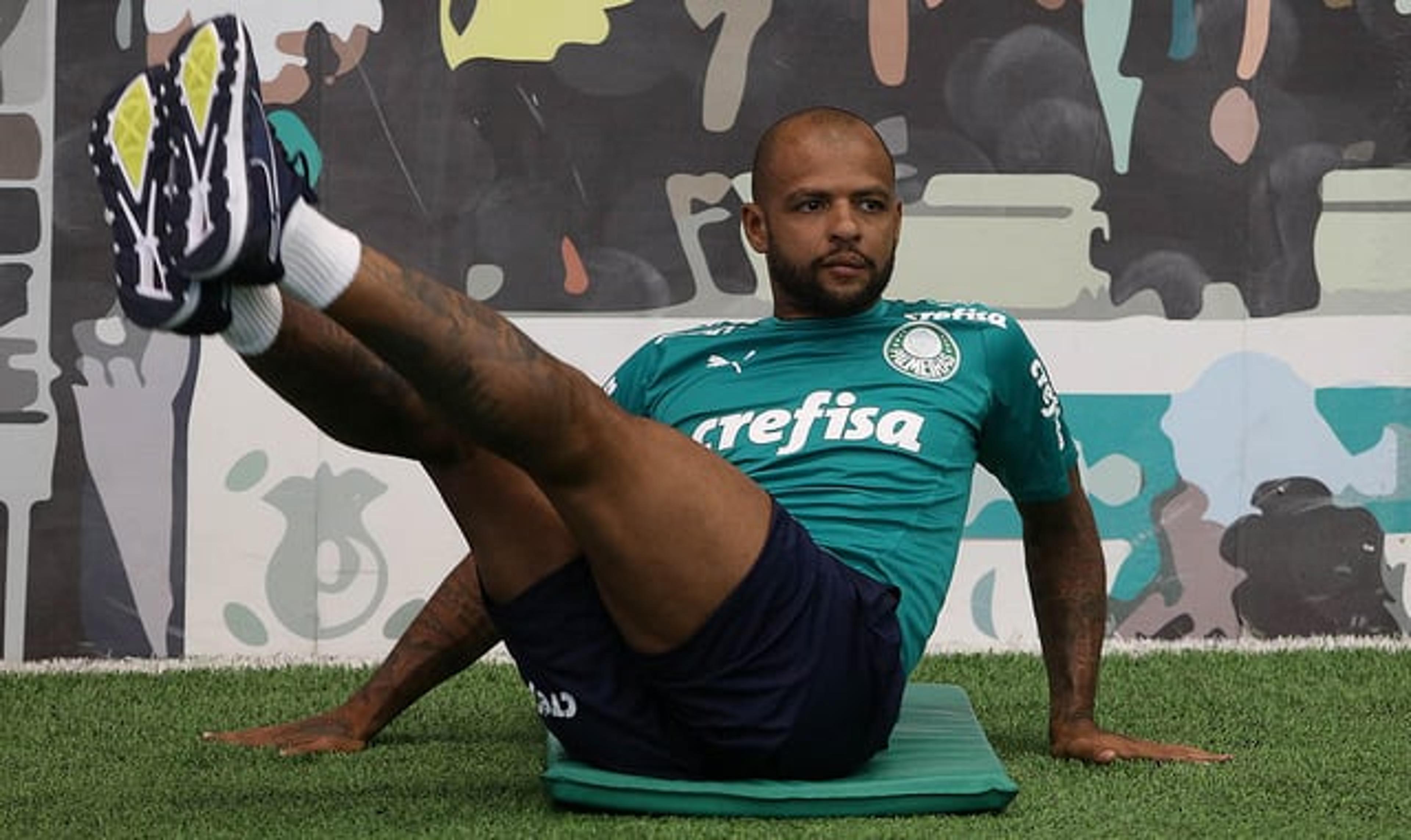 Palmeiras se reapresenta depois de folga sem Felipe Melo no gramado