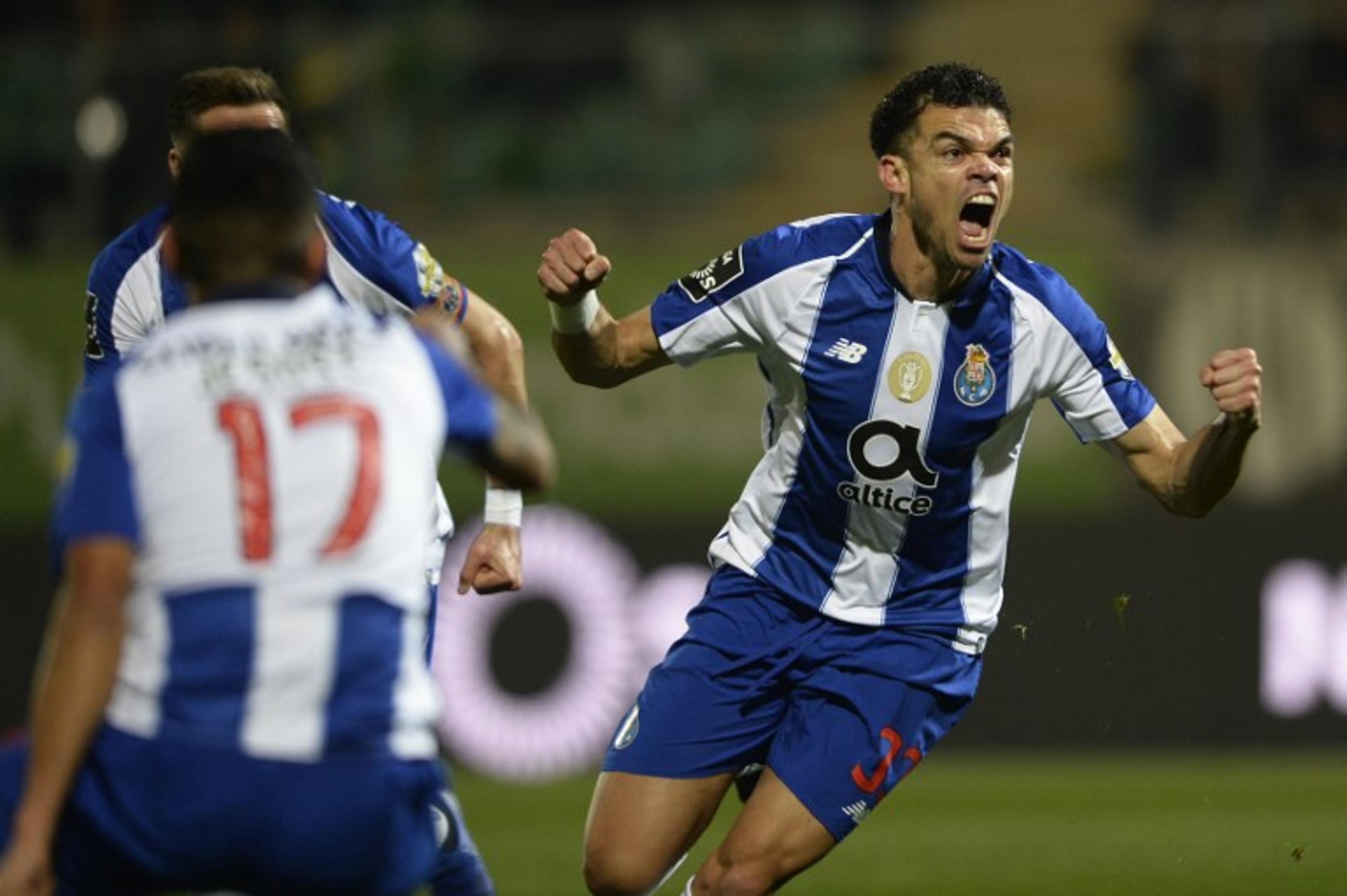 Pepe marca, e Porto derrota o Tondela fora de casa pelo Português