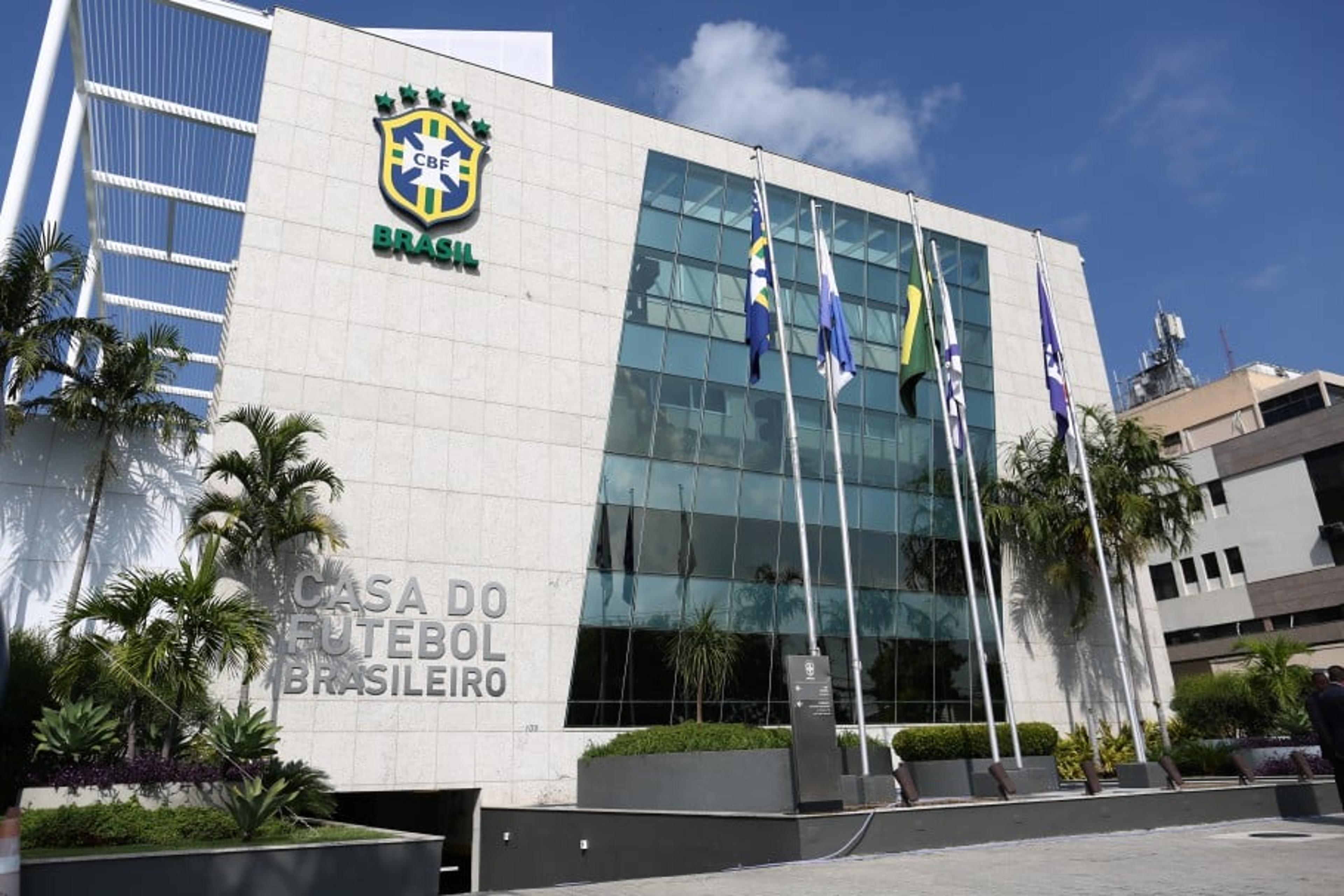 Dirigentes de clubes da Série C se encontram na CBF e agradecem apoio da entidade