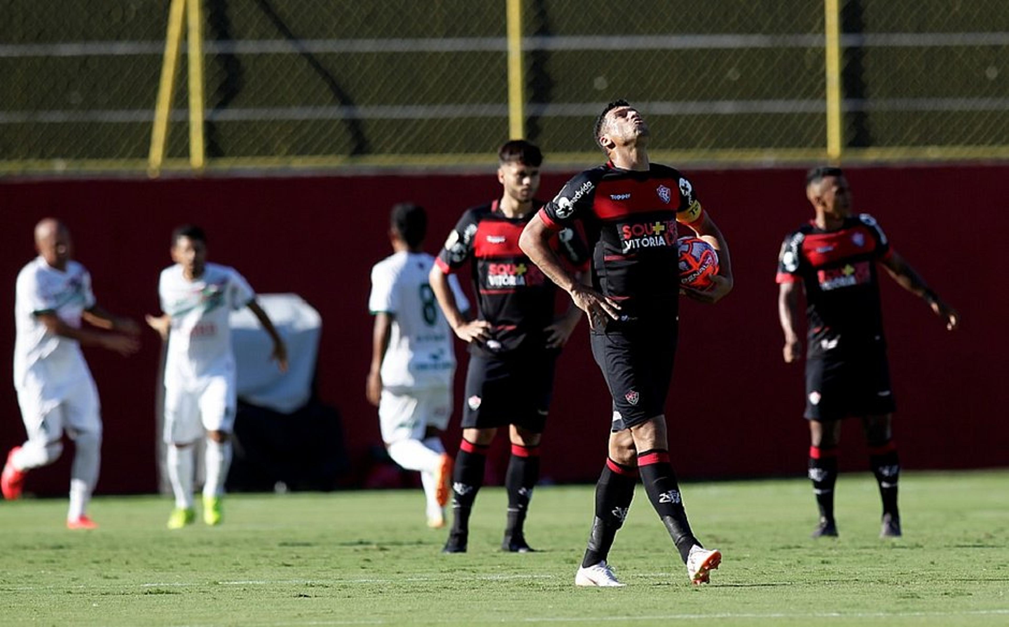 Em momentos semelhantes, Botafogo-SP e Vitória medem forças na Série B