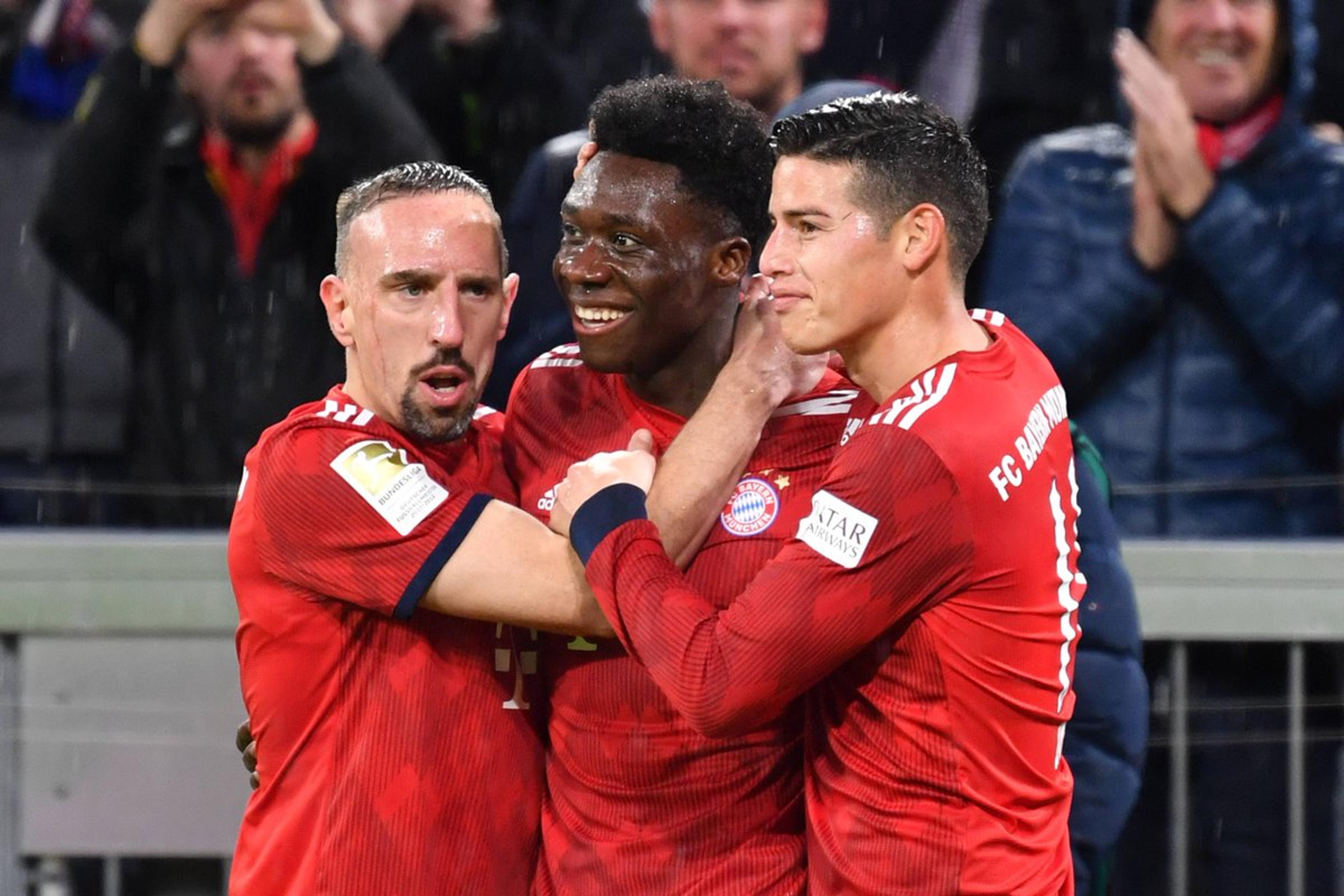 Alphonso Davies, do Bayern de Munique, estabelece marca histórica