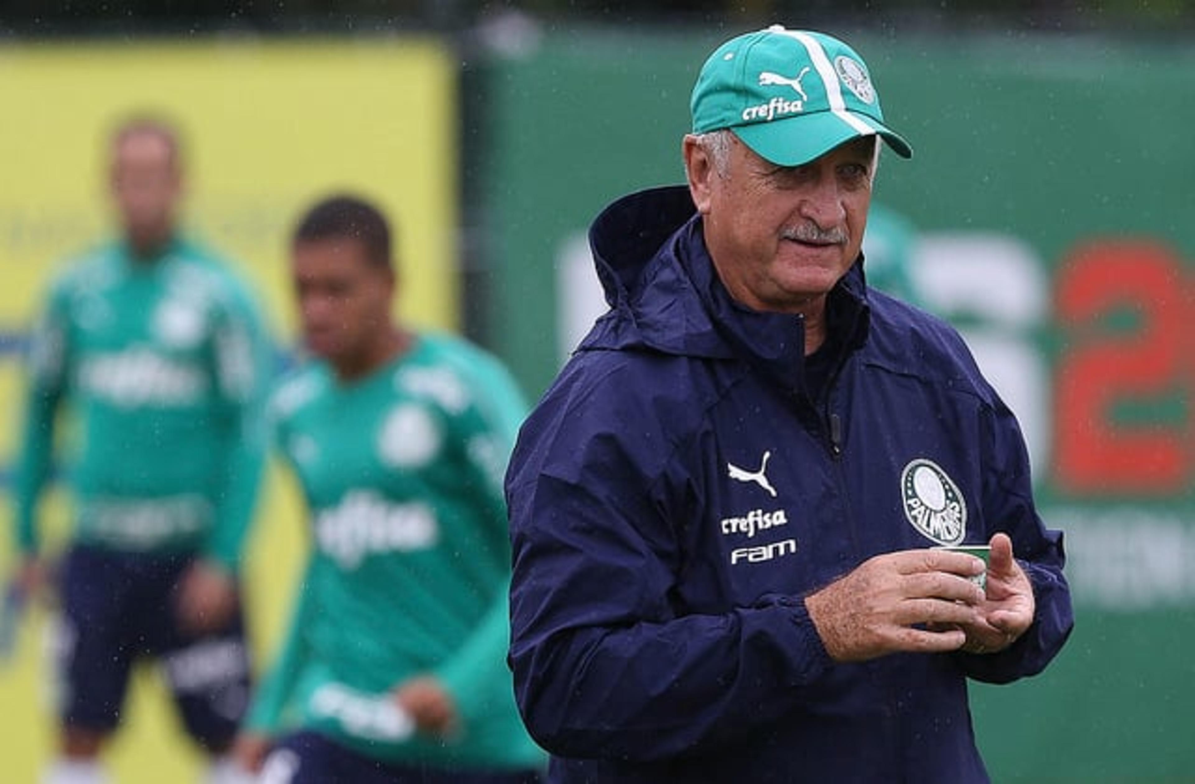 Com Felipão de volta, Mayke é a ausência em aquecimento do Verdão