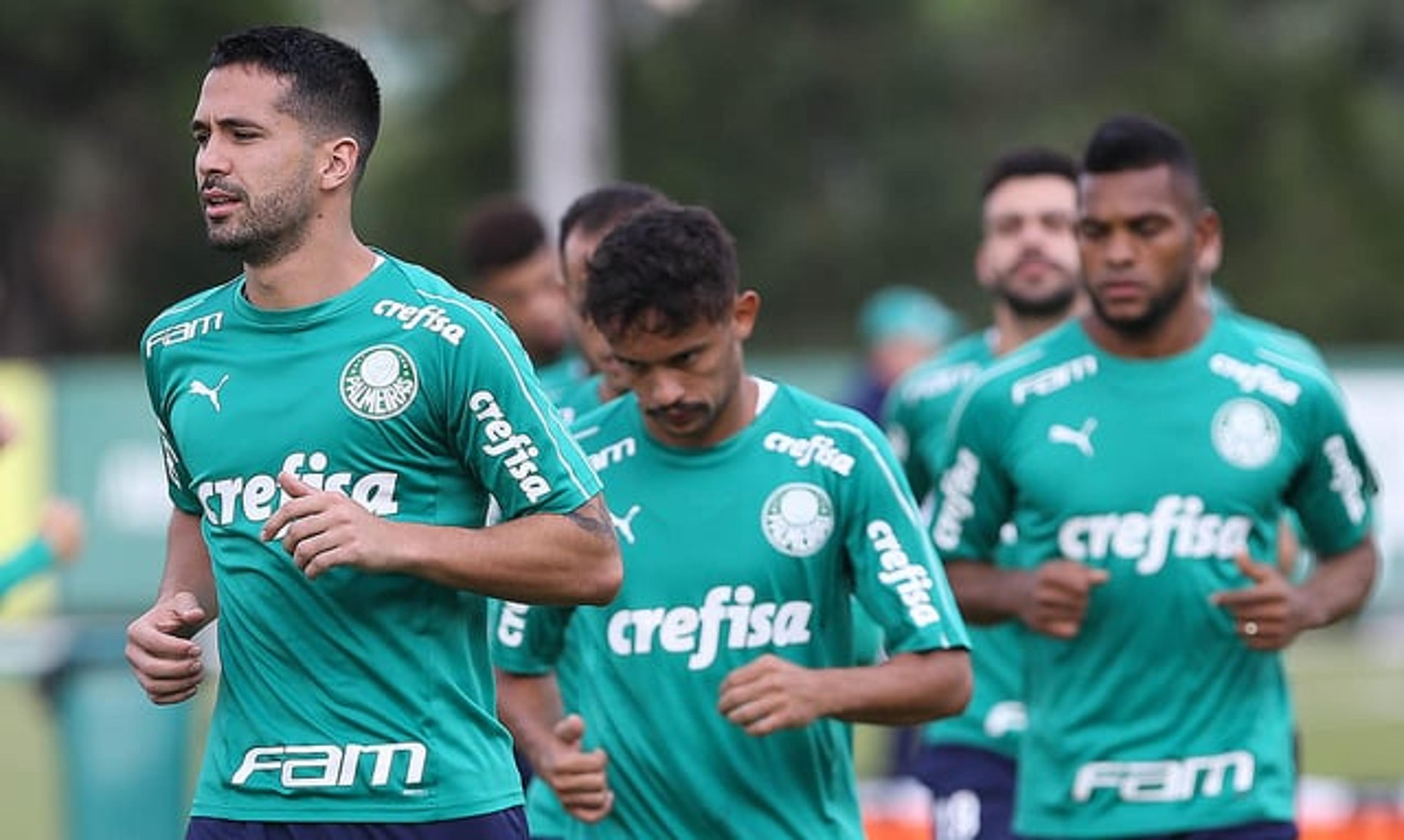 Após quatro semanas, Luan volta a ficar à disposição no Palmeiras