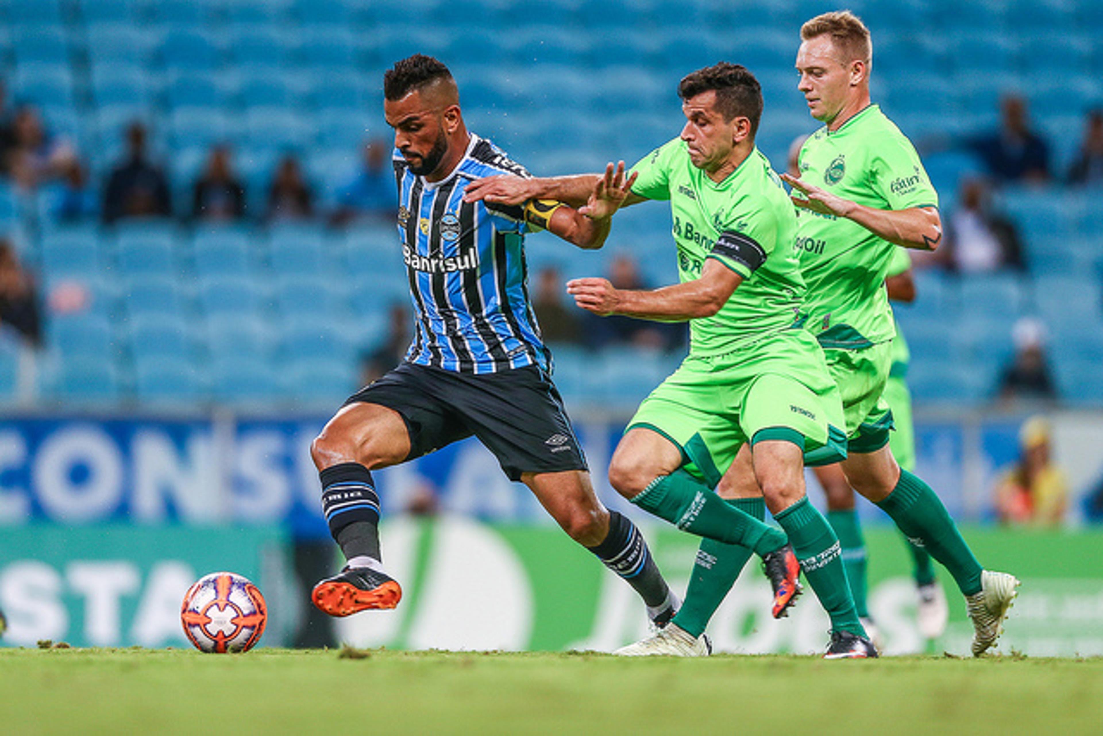 Em momentos opostos, Juventude e Grêmio medem forças no Alfredo Jaconi