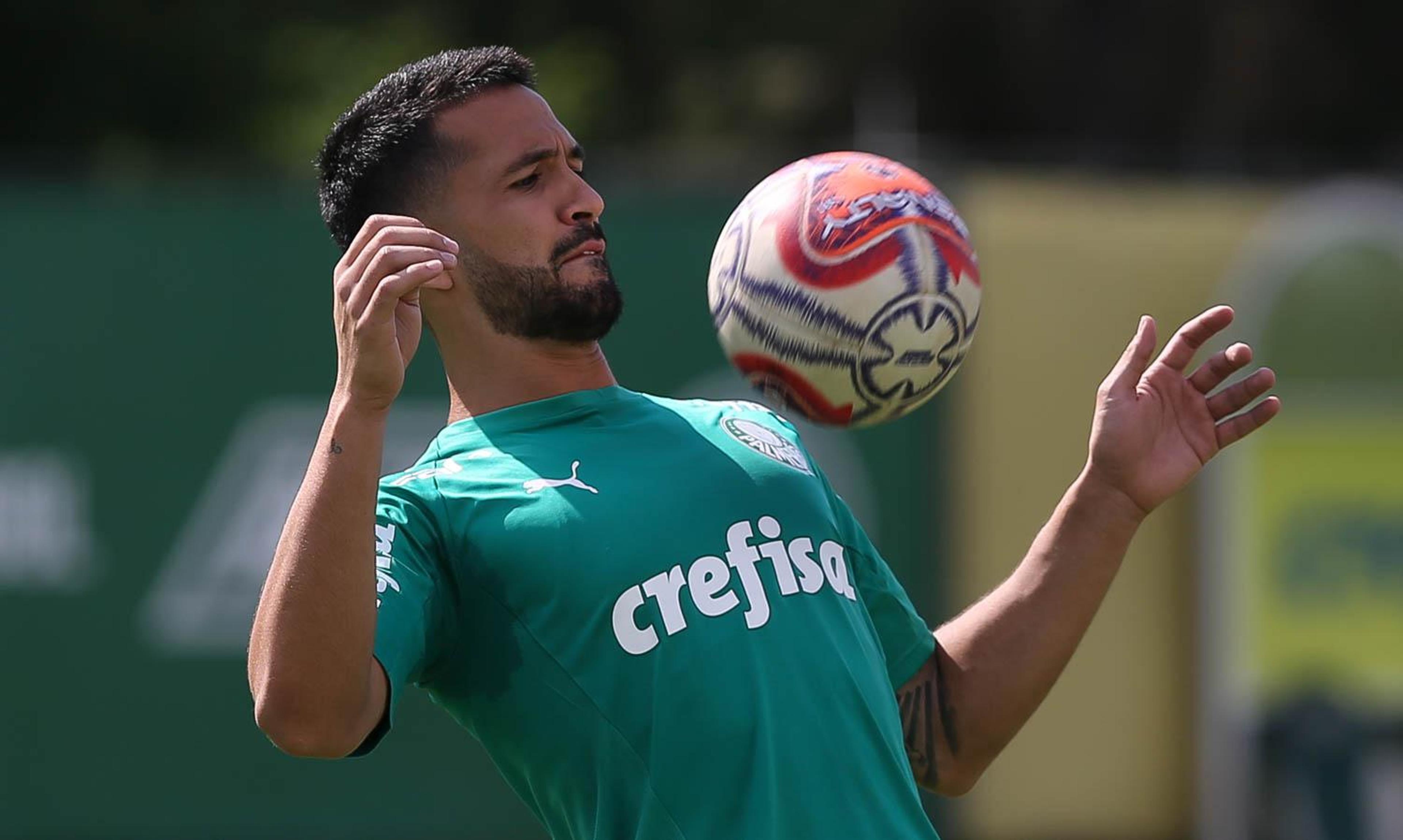 Luan aparece em campo, mas Mayke continua em tratamento no Palmeiras