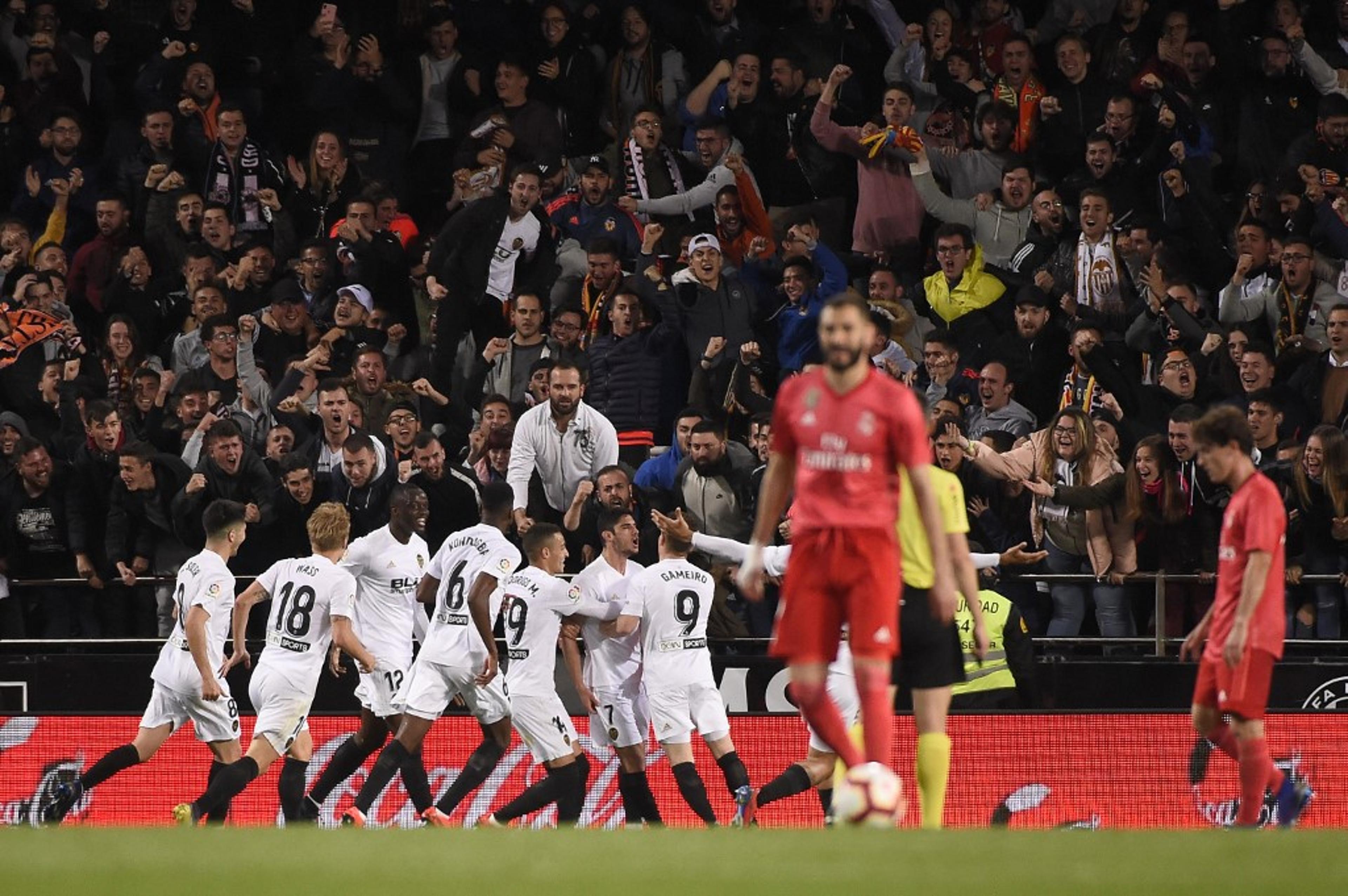 Deu ruim! Real Madrid joga mal e é derrotado pelo Valencia no Espanhol