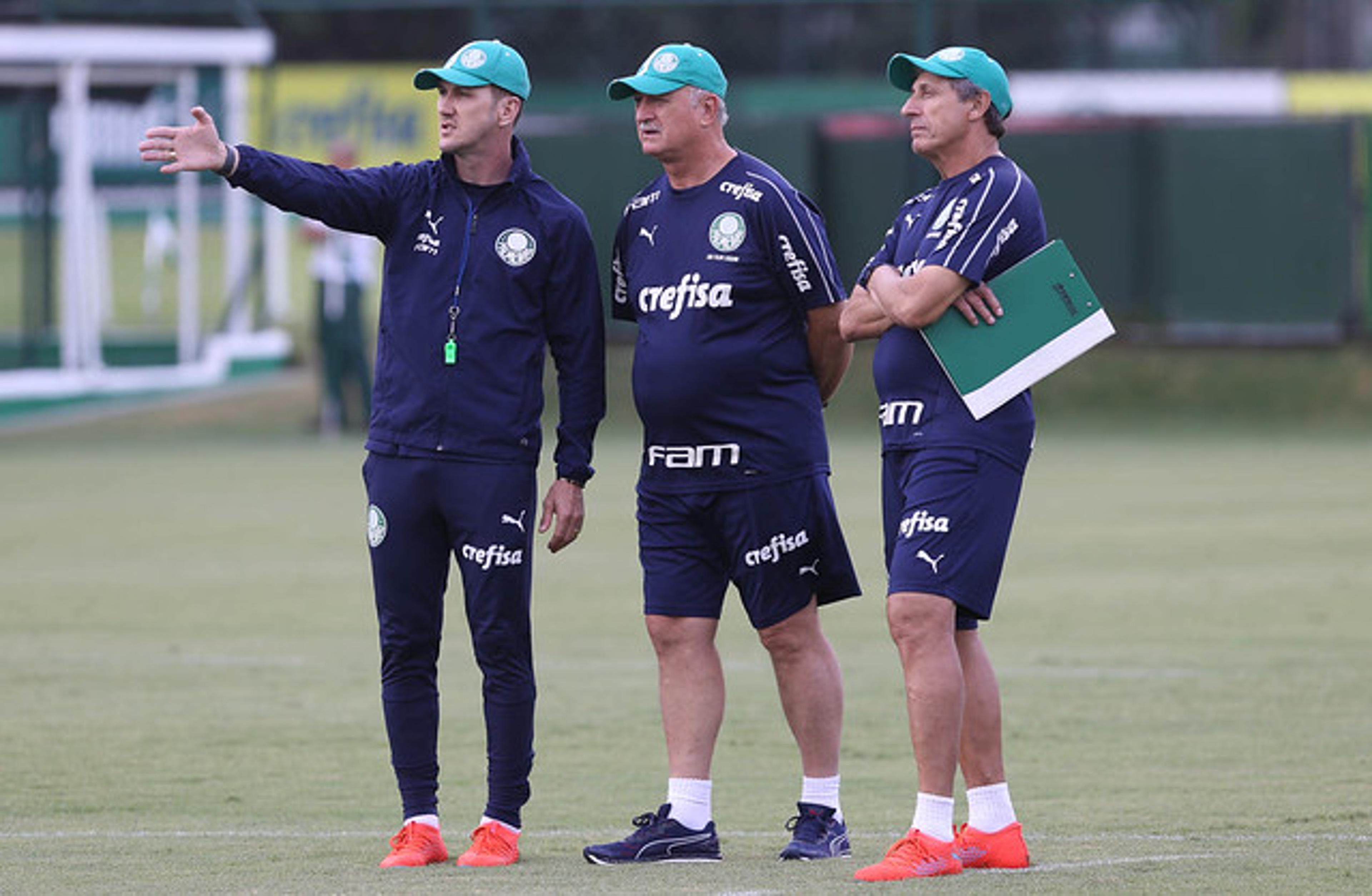 Com titulares em treino regenerativo, Guerra não vai a campo no Palmeiras