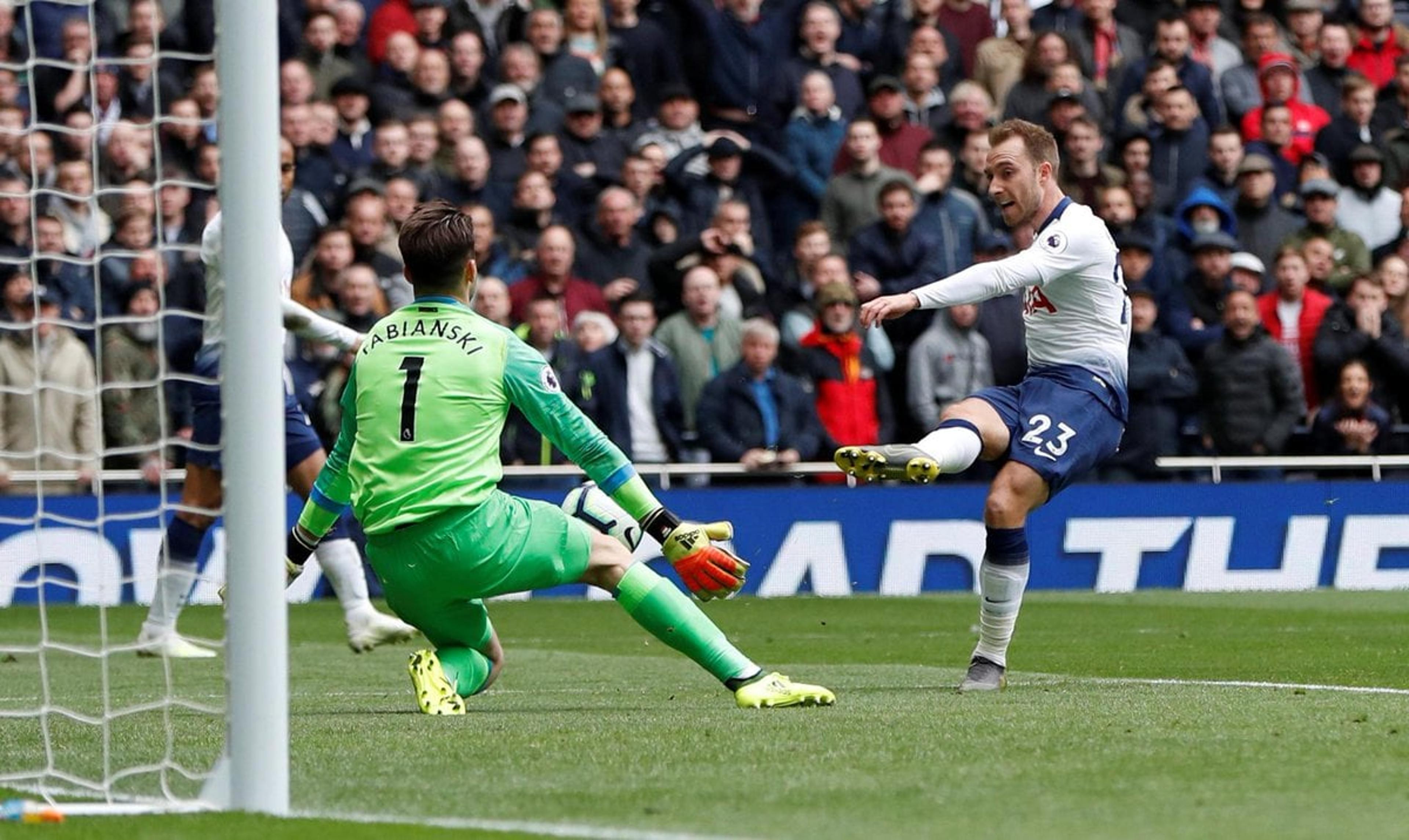 Eriksen recusa proposta milionária de renovação feita pelo Tottenham