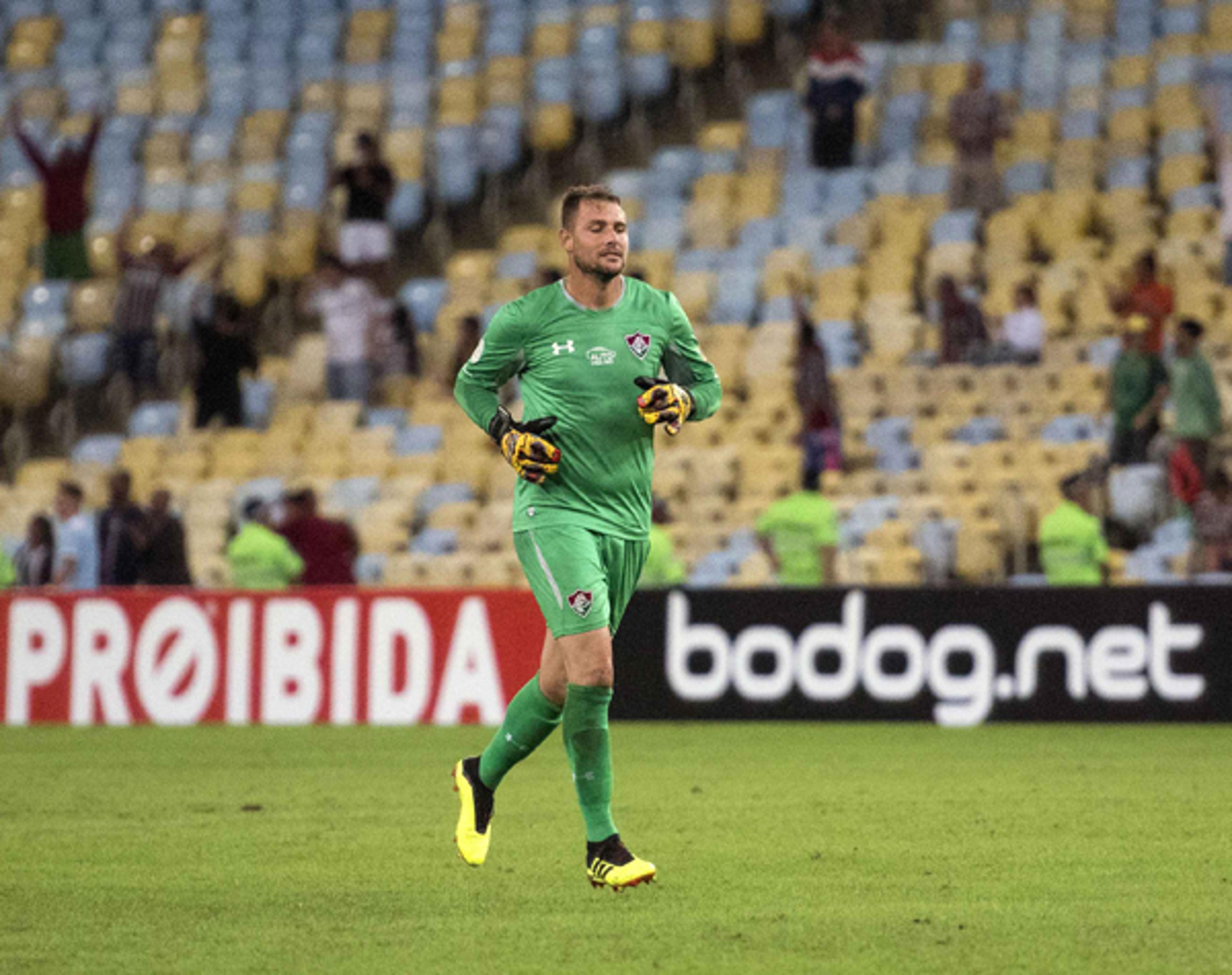 Agenor agrada e goleiro vai ser mantido na Copa Sul-Americana